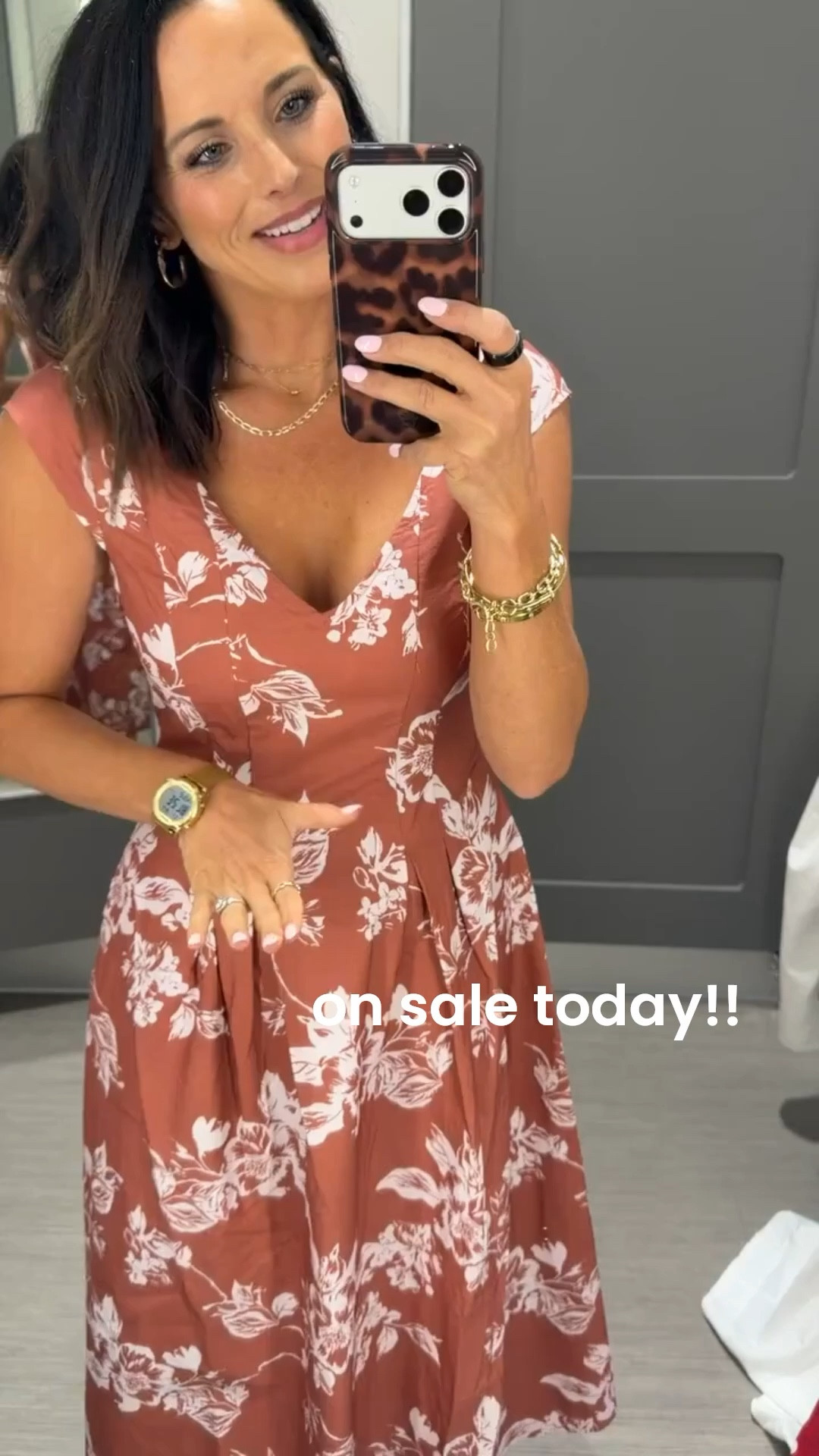 @Target  this one is GOOD 🤎 such a flattering fit and the print is perfect for summer
easy to dress up or throw on with sandals and go
wearing an XS

target dress, floral dress outfit, summer dress idea, casual dress outfit, vacation outfit inspo, affordable fashion finds, everyday outfit, midi dress style

#targetstyle #targetfinds #summerdress #affordablefashion #outfitinspo #casualstyle #ltkstyle