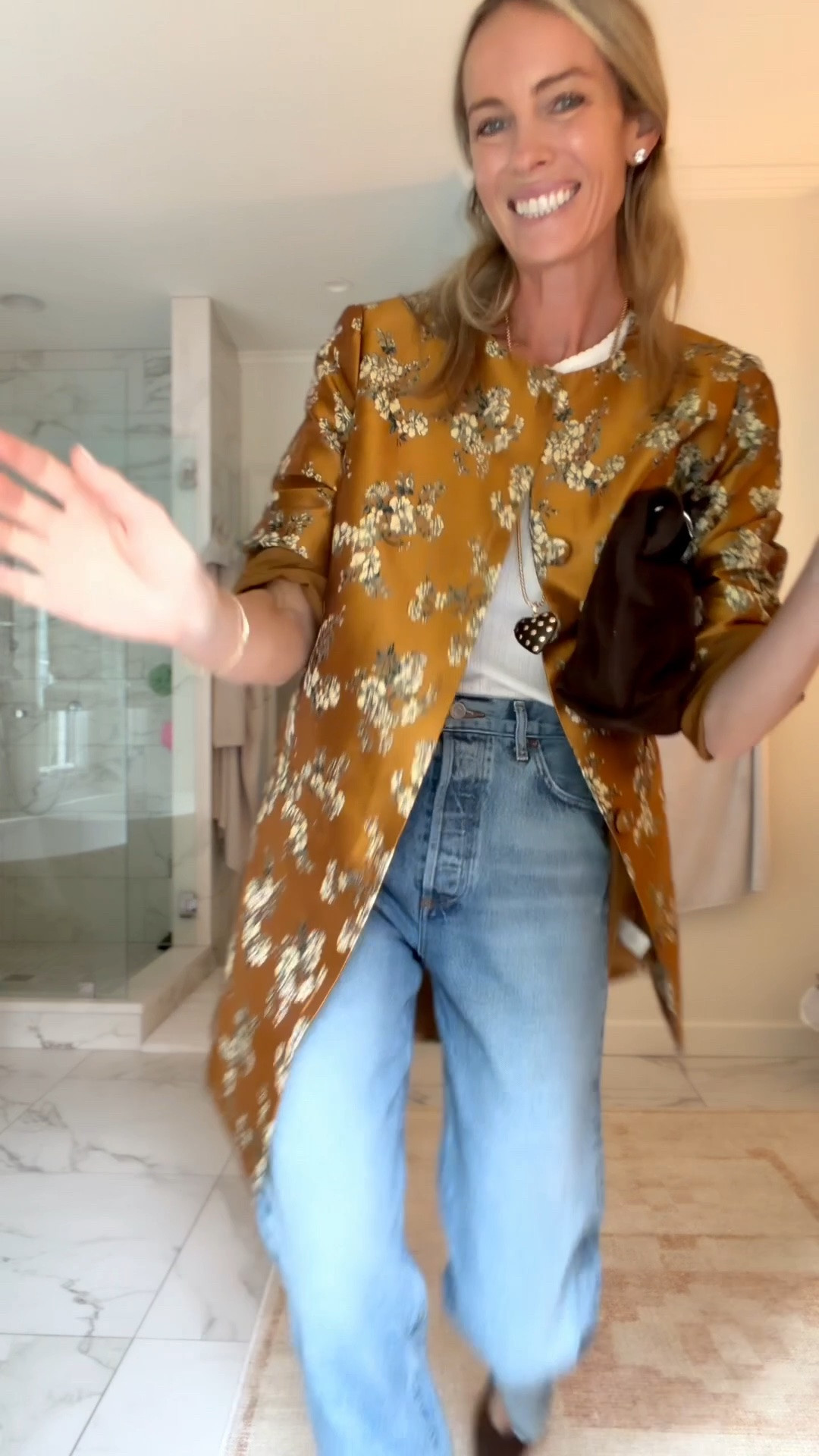 Okkkk I will wear jeans every single day with this jacket!! My fave ever ever ever from Tuckernuck. Seriously stunning! 
Size small.
26 jeans. 
Walmart Tee ❤️