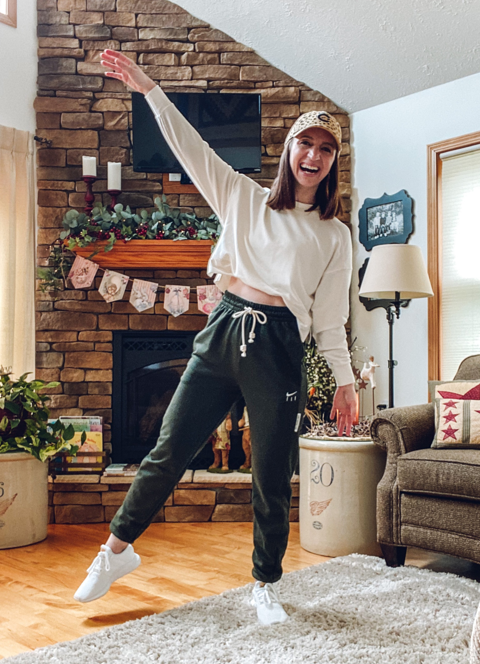 The best Nike pants ever are on sale!

#ootd #nike #nikesale #nikestyle #oldnavy #adidas #47brand #momstyle #loungestyle #comfort #travelstyle

#LTKshoecrush #LTKsalealert #LTKunder50