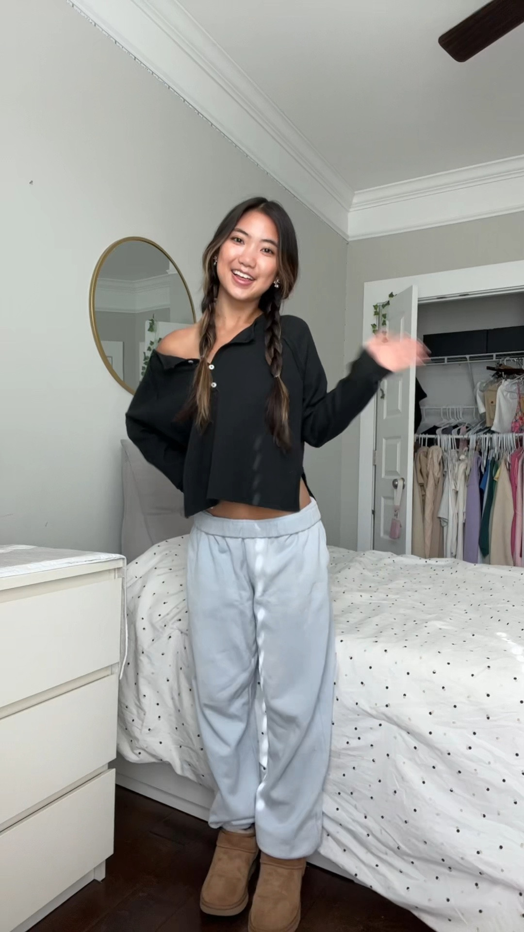 CODES & SIZES💗
grey bandit: LAUREN15 
white fox: LAURENKTIKTOK 
princess polly: LAURENKIM
1: top- 0, jeans- zara 
2: top- amaré (xs) similar linked, jeans- xs
3: top- 2 sweats- xs
4: top- large, sweats- o/s
5: top- white fox (xs) similar linked, jeans- 24
6: top- brandy, leggings- xs
7: hoodie- dandy (medium) similar linked, jeans- 0
