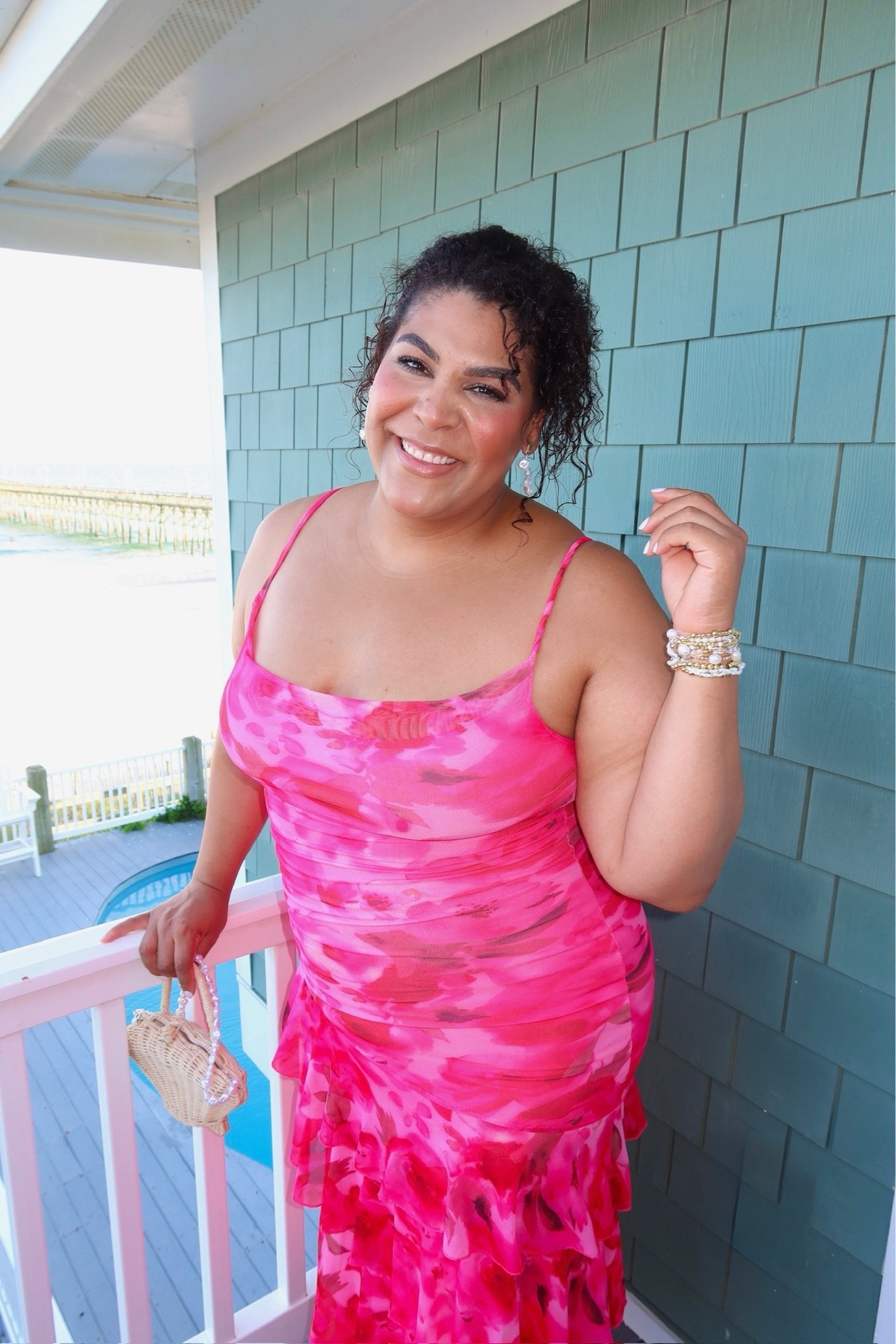 Looking perfect for going out at the beach! I’m 5’9” size 12/XL wearing a size L in dress

#LTKNYFW #LTKootd #LTKMidsize