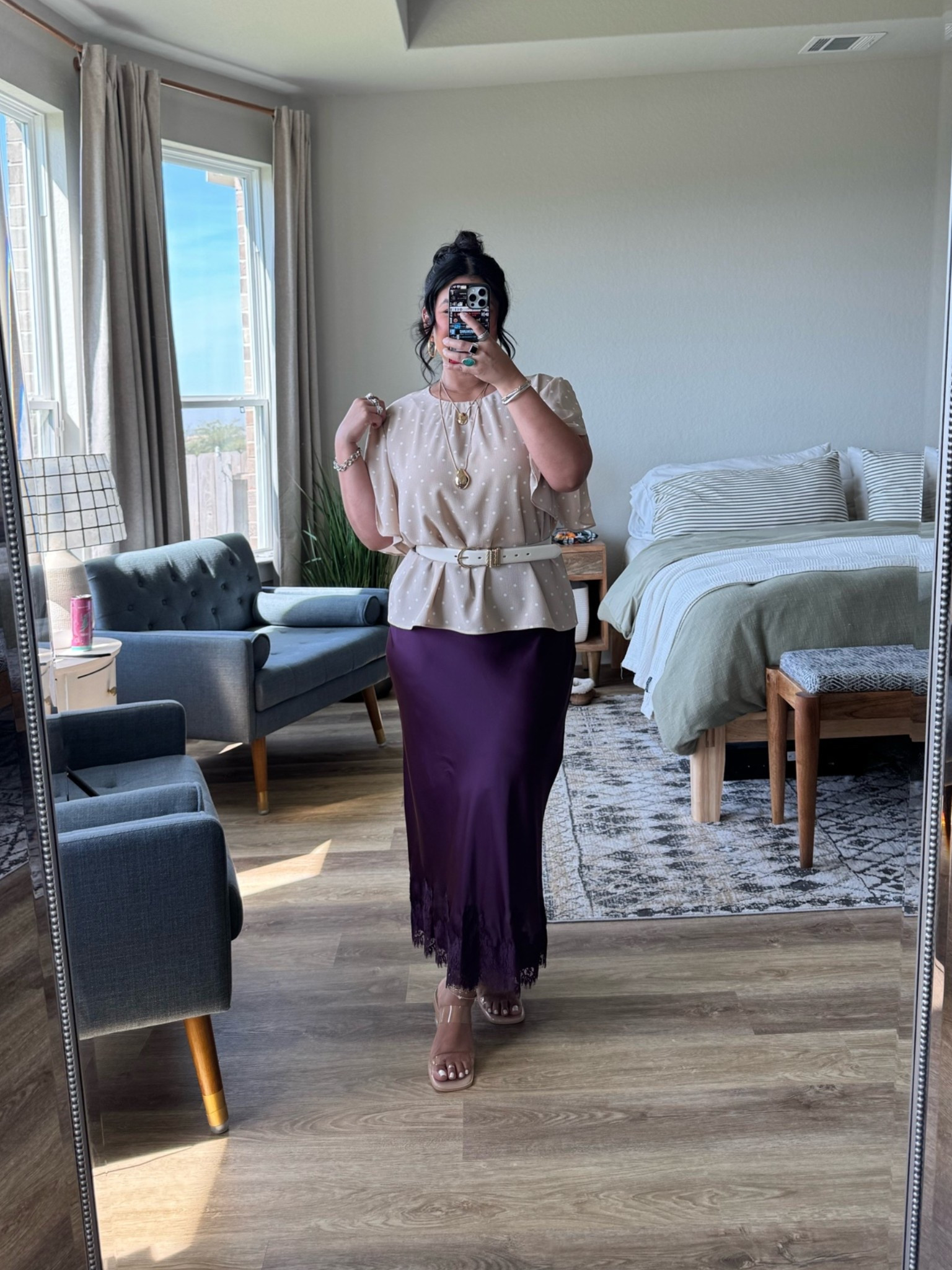 Discount code: KRIS20 // I’m 5’1” size 12 large // TOP: sized up to an XL for a slouchier looser fit since I knew I’d be belting this // SKIRT: size 12, it does run a little big but I prefer that type of fit with a satin skirt