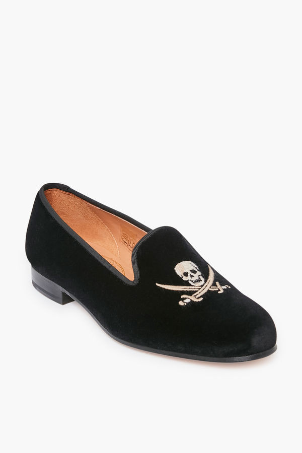 Black Velvet Skull Slippers | Tuckernuck (US)