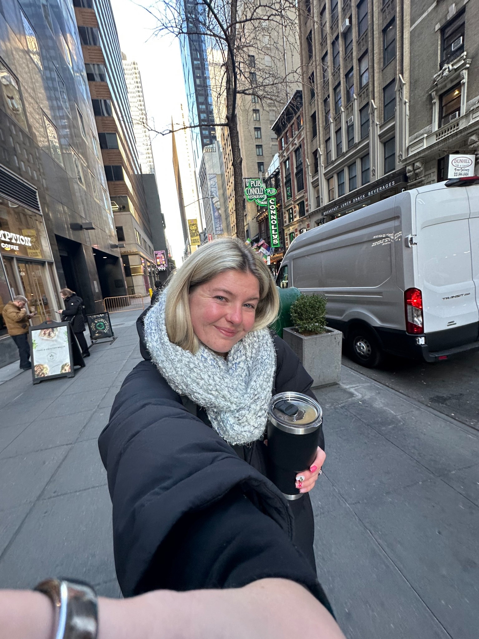Chilly day in NYC

#LTKmorningroutine #LTKootd