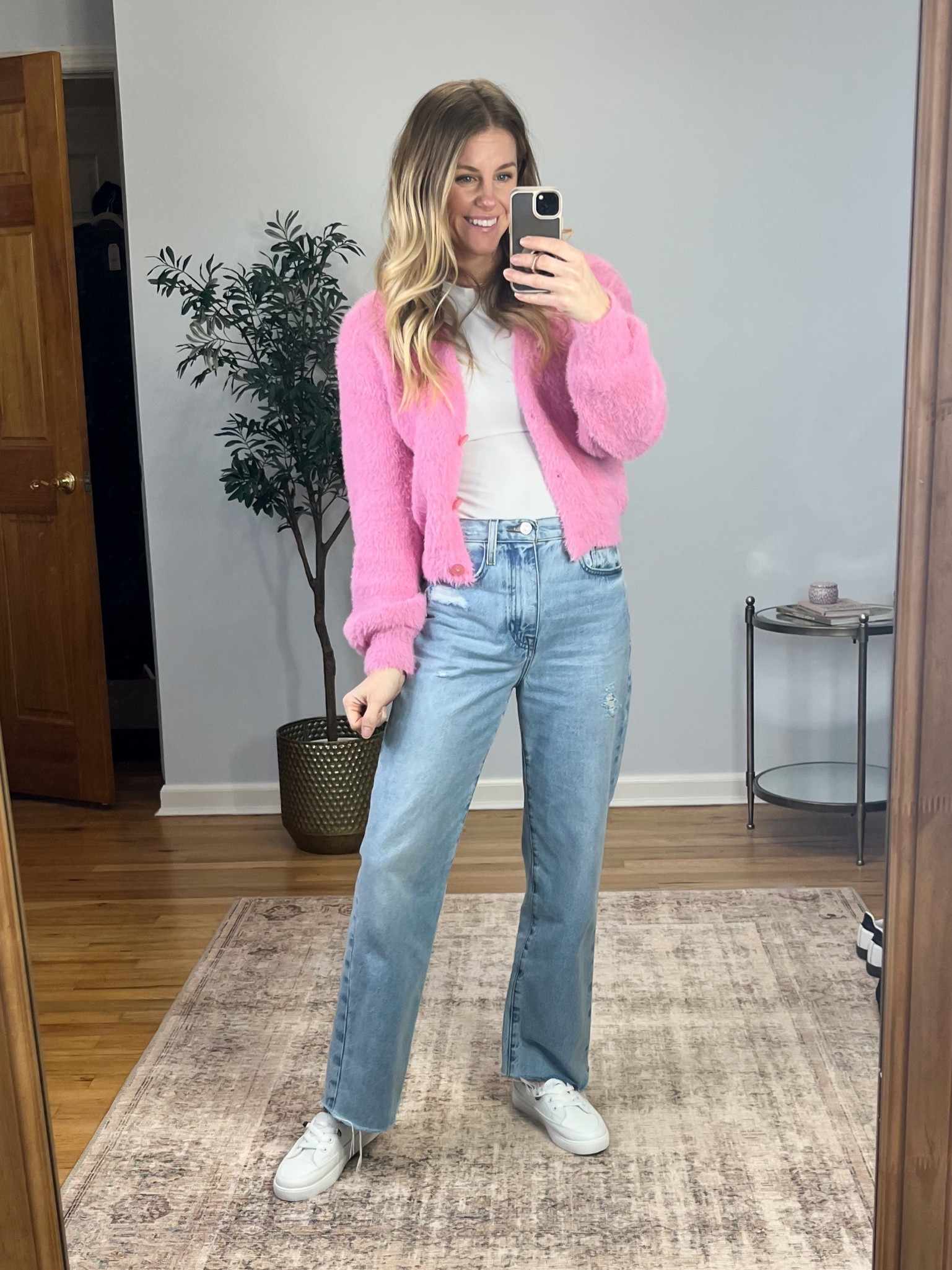 How cute is this $17 little fuzzy Cardigan. Perfect for Valentine’s Day. Wearing size medium. 

#LTKSeasonal #LTKfindsunder100 #LTKfindsunder50