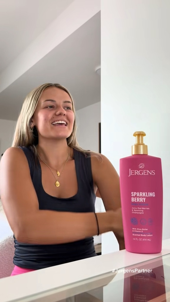 The BEST lotion for your skin! I use this every time I get out of the shower 