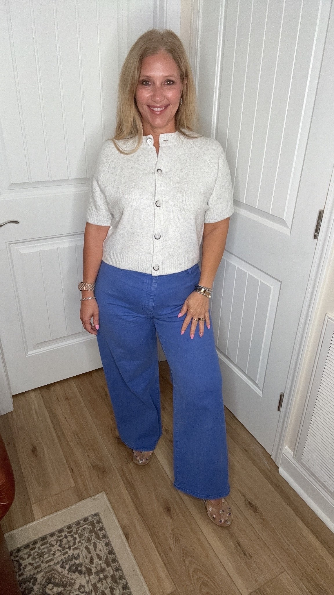 These cropped sweater cardigans are so good! I need all the Colors.. 
top size med
Jeans 10 
Shoes 8 

#LTKMidsize #LTKPetite #LTKOver40