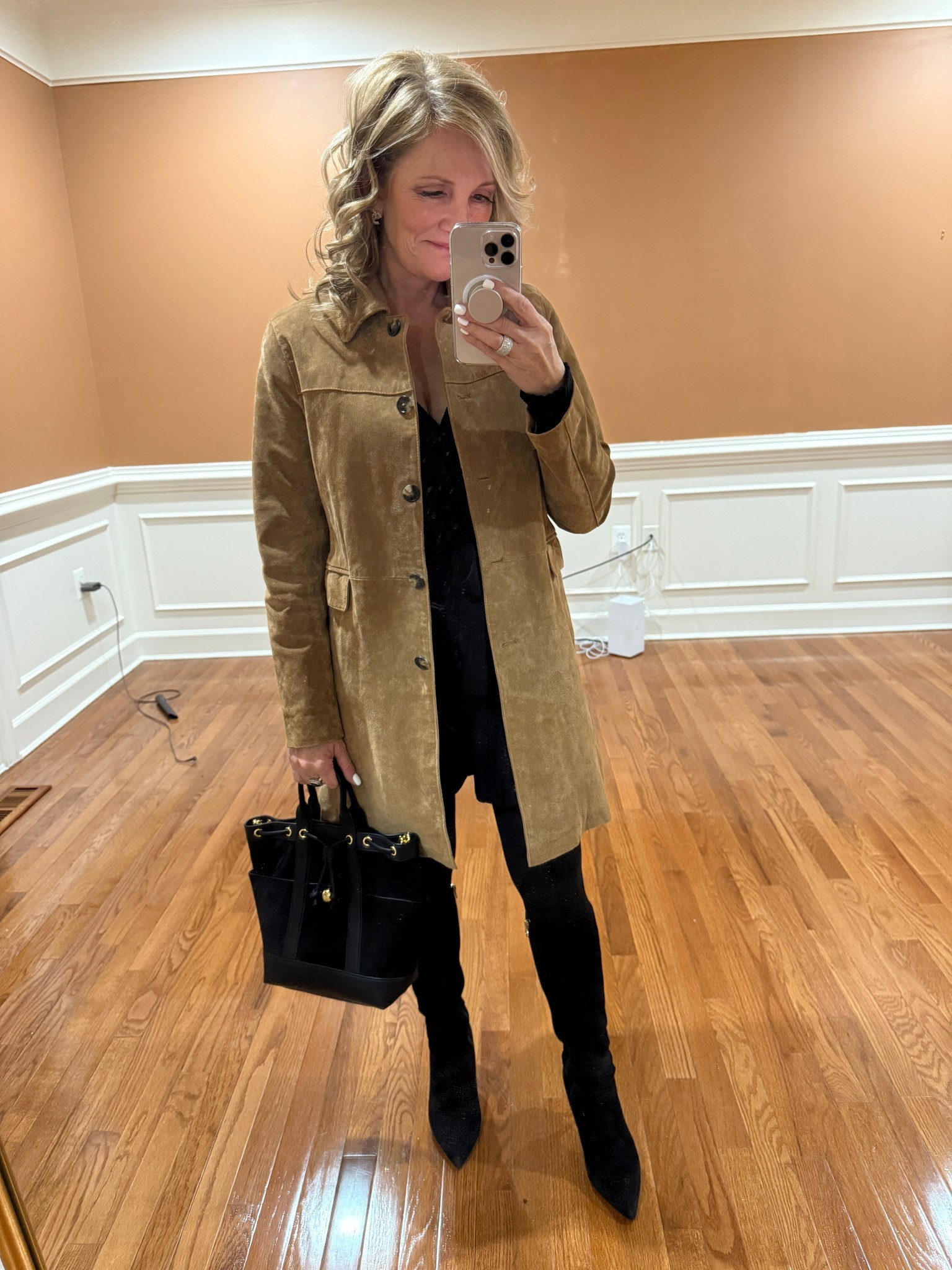 Loving my bag...

#LTKOver40 #LTKHoliday #LTKSaleAlert