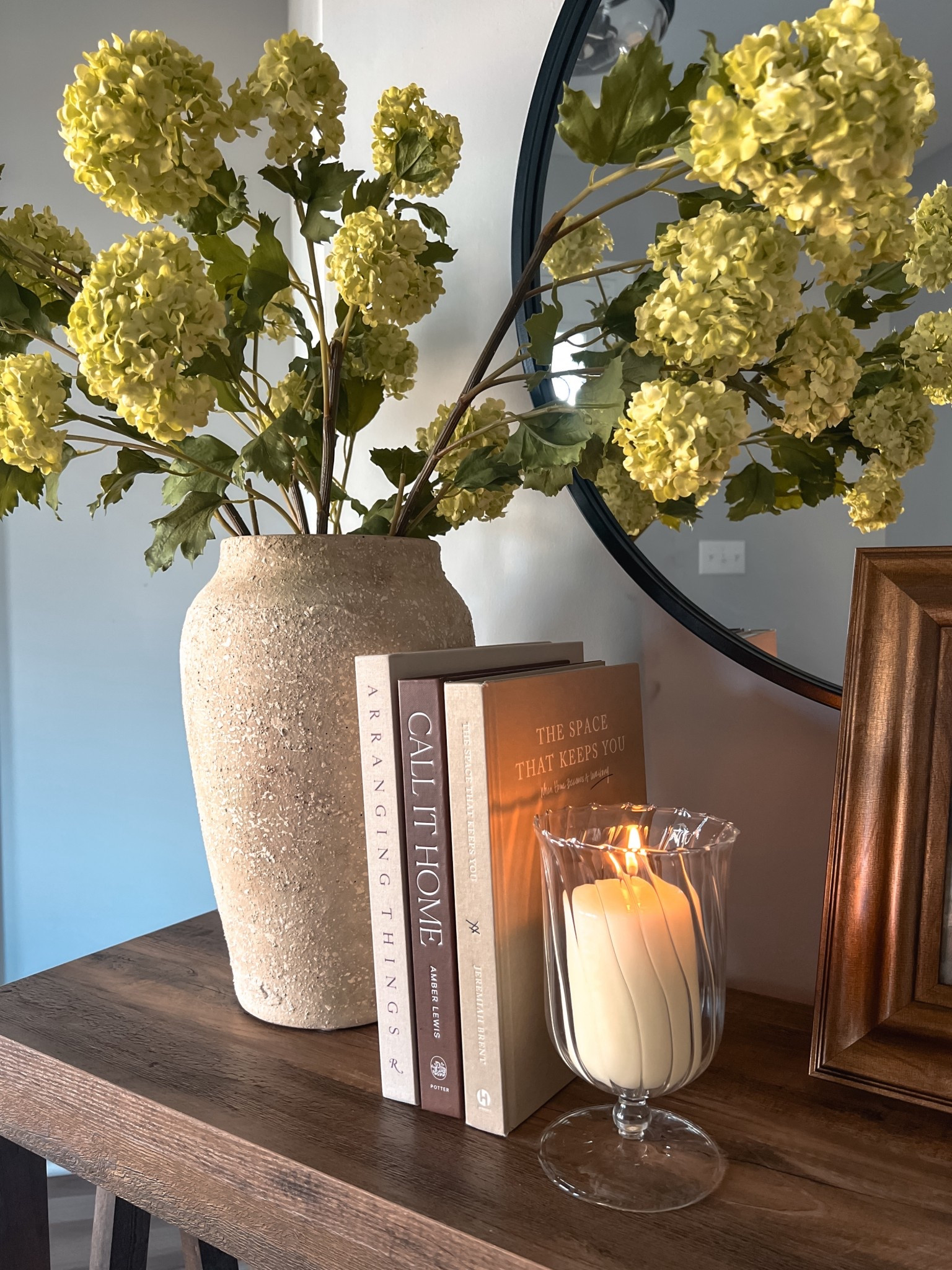 My favorite vase is ON SALE & that like never happens!

Spring Decor | Spring Florals | Faux Florals | Entryway | Console Styling | Console Table | Vase Styling | Coffee Table Books

#LTKHome #LTKSeasonal