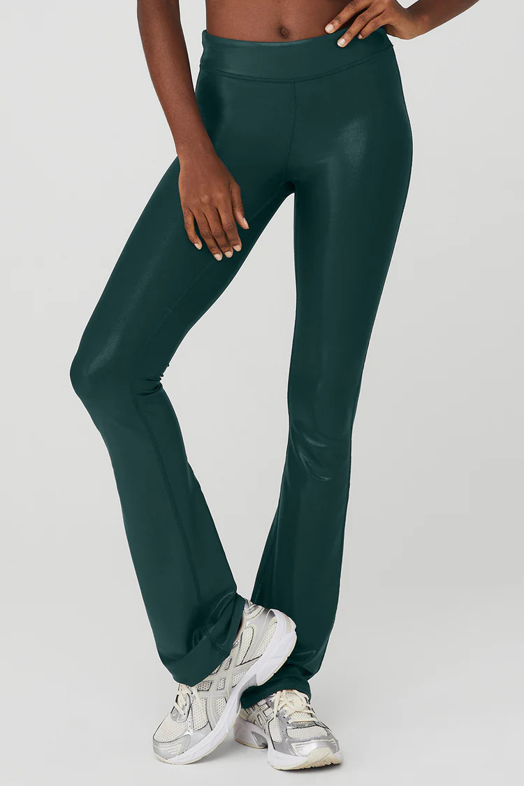 Super Shine Low-Rise Bootcut Legging | Alo Yoga (US)