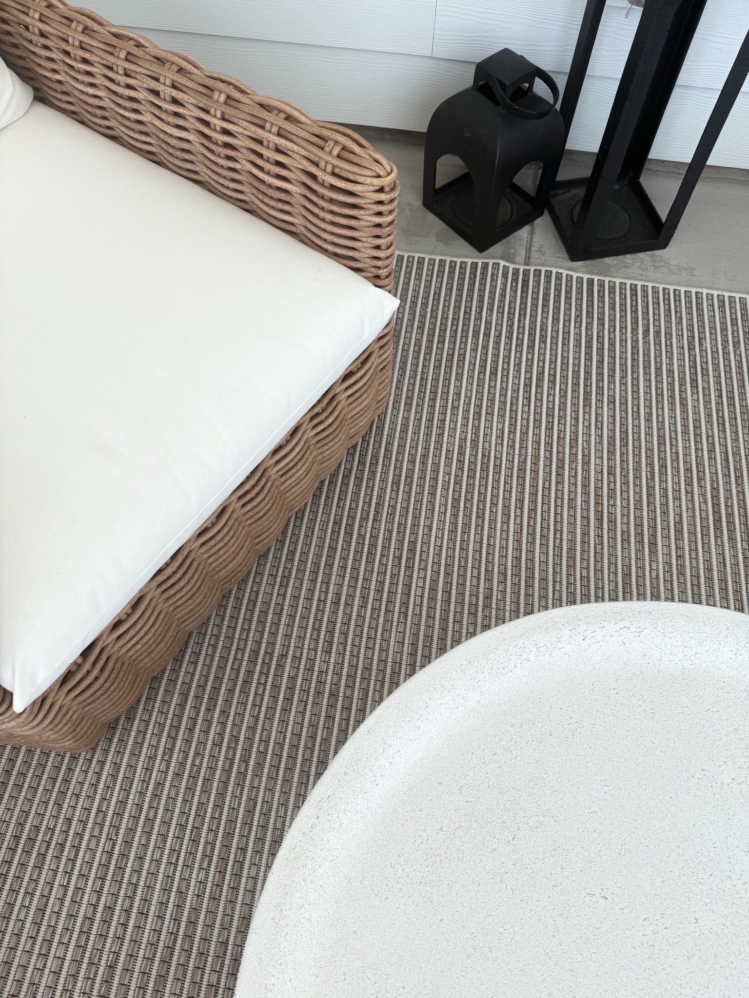 Found the perfect neutral  outdoor rug for our patio! 

Outdoor rug, neutral rug, Amber Lewis rug, Wayfair home 



#LTKStyleTip #LTKHome