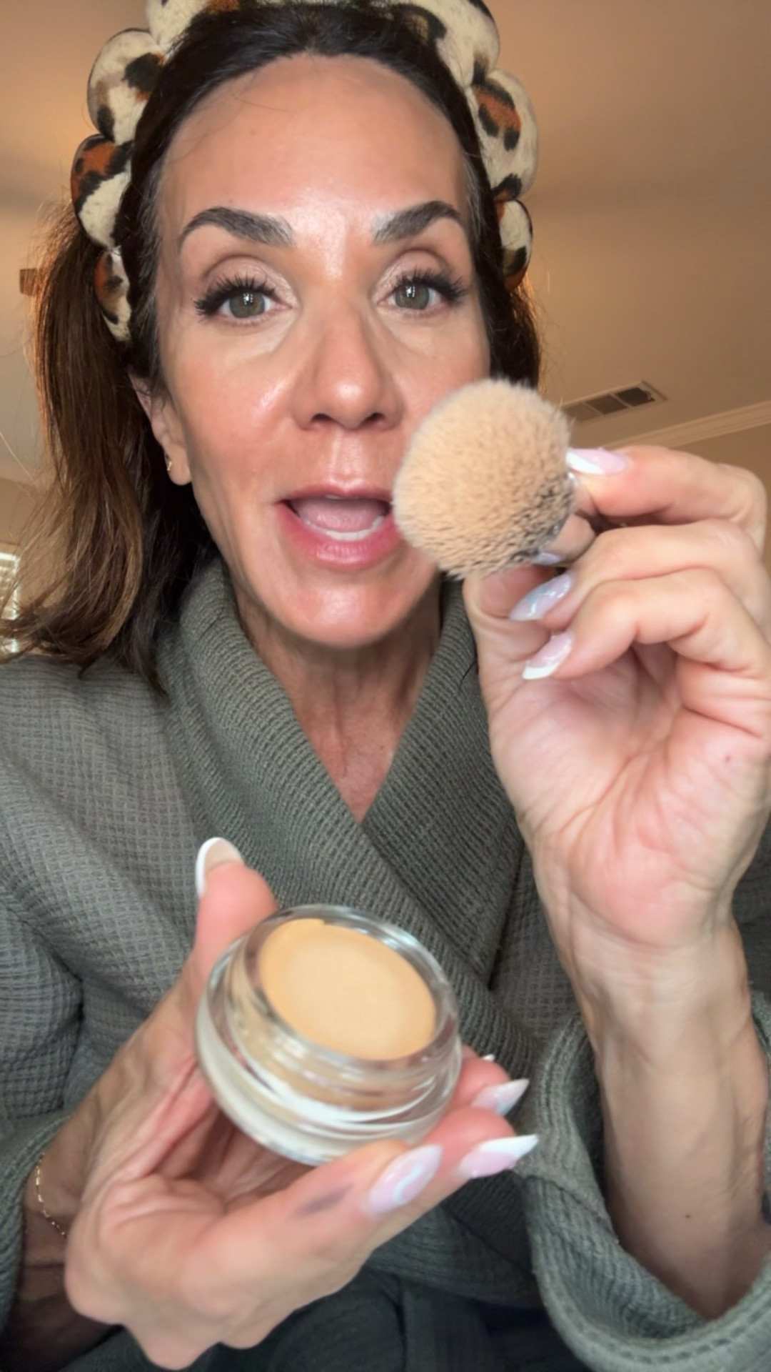 Easy makeup Beauty 
Shade Light Warm

#LTKmorningroutine #LTKOver40 #LTKBeauty