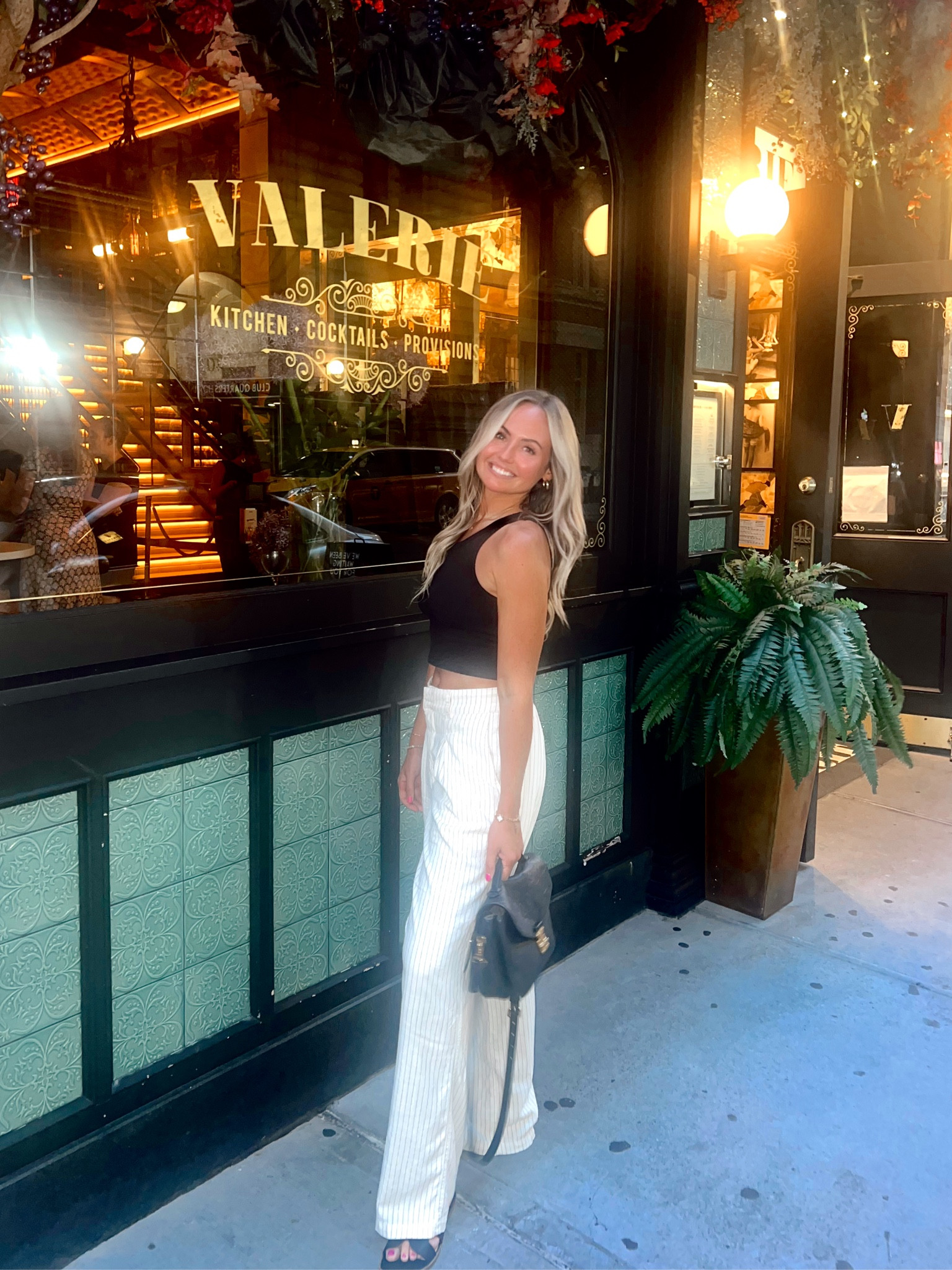 NYC day outfit. Target size small white striped pants (runs large- I should’ve done xs). #ltkit #ltku #target #pants #womenspants #summer #blondehair #curlingiron #curls #wavyhair

#LTKSeasonal #LTKU #LTKBeauty