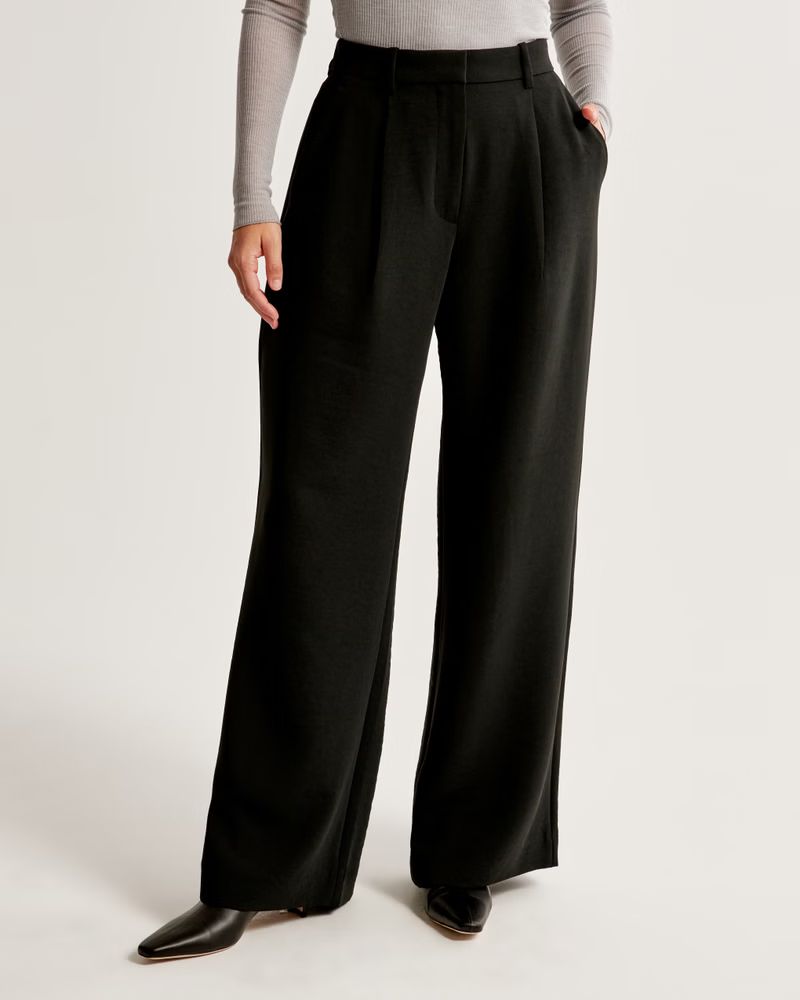 Women's Curve Love A&F Harper Tailored Premium Crepe Pant | Women's Bottoms | Abercrombie.com | Abercrombie & Fitch (US)