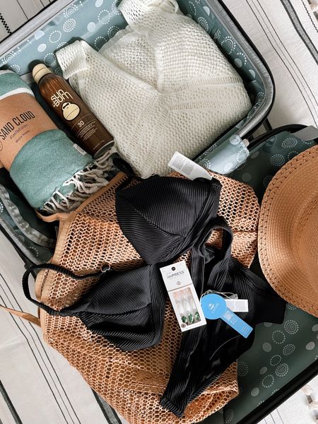 I have travel on my mind. Somewhere out there sandy beach is calling my name. I have to basking in the sun essentials, all I’m missing is the vacation itself 🤪



#LTKswim #LTKtravel #LTKover40