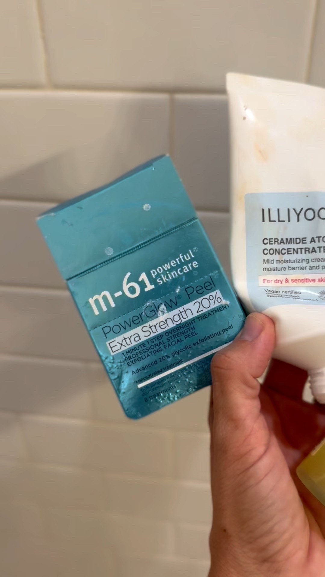 The magic combo for glowy winter skin! Wash your face well with a face wash of choice. Then use a Peel Pad to exfoliate your whole face. Hydrate well with the moisturizer. Finish with a few spritzes of the tanner. It’s the best combo I’ve found so far! My face looks hydrated and the perfect tan the next day 

#LTKBeauty #LTKselfcare #LTKOver40