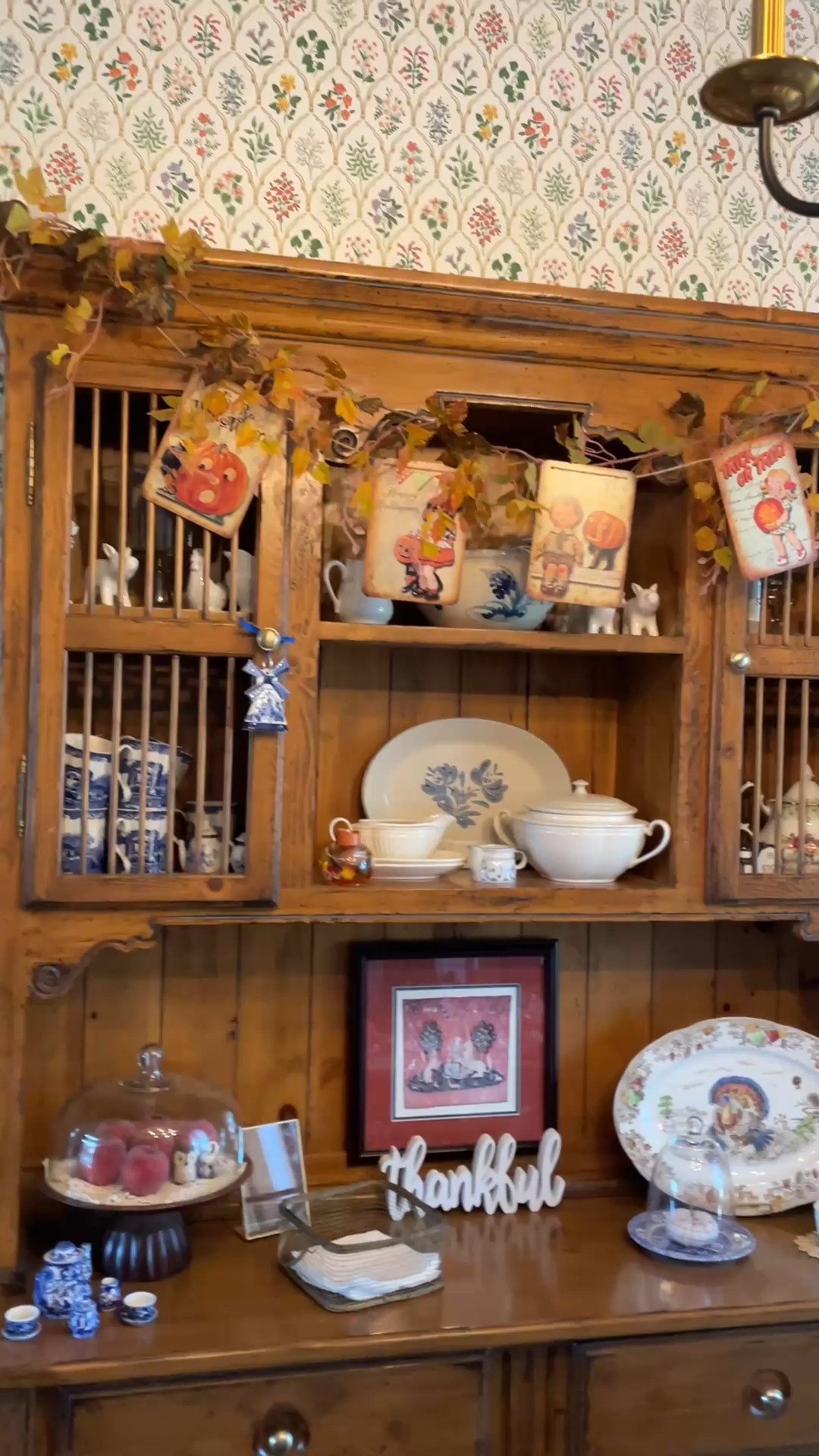 Adding a touch of timeless charm 🍂✨ This vintage garland brings warmth and nostalgia to any space — perfect for fall or year-round cozy vibes!

#VintageDecor #GarlandStyle #HomeDecorInspo #CozyVibes #TimelessCharm #FallDecorIdeas 

 #LTKHalloween #LTKHoliday #LTKHome