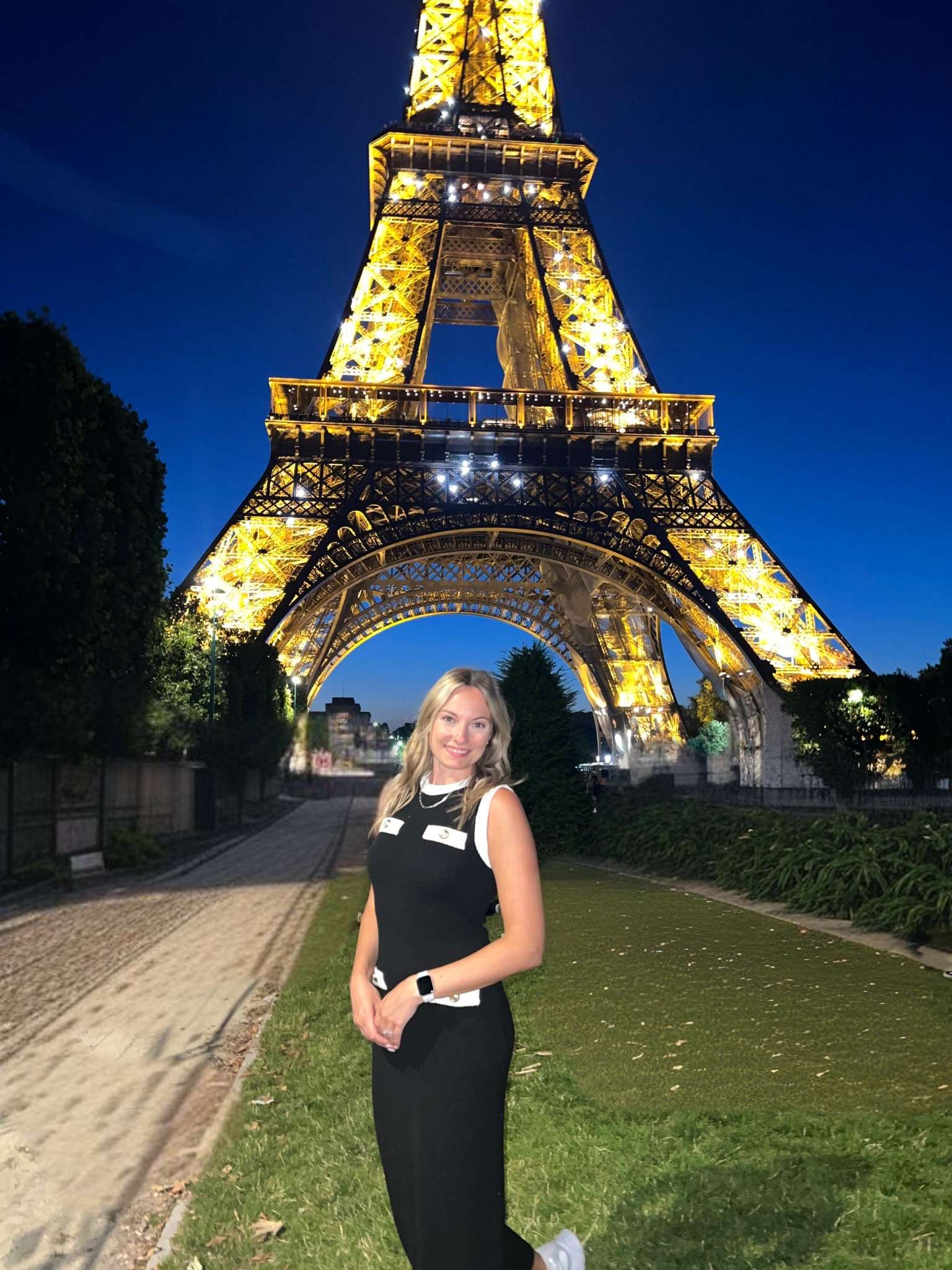 European summer 

OOTD, European OOTD, Paris OOTD, dresses, summer dress

#LTKSummerEdit #LTKFindsUnder100 #LTKTravel
