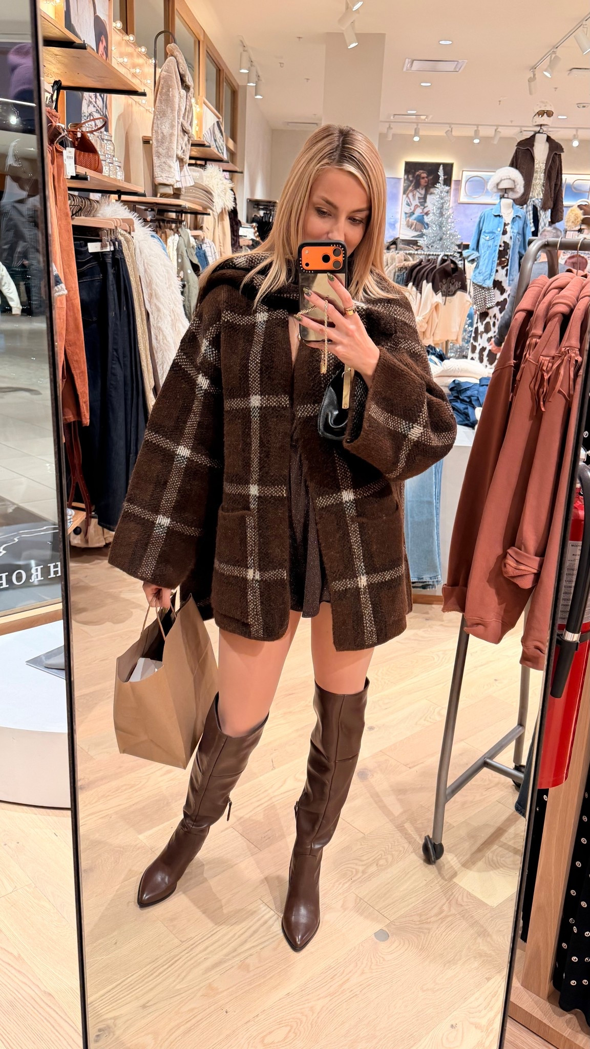 This Zara plaid coat with built in scarf is my fall staple! Wearing size S-M

Fall outfit • plaid coat • Zara coat • fall fashion • autumn fashion 

#LTKHoliday #LTKootd #LTKTall