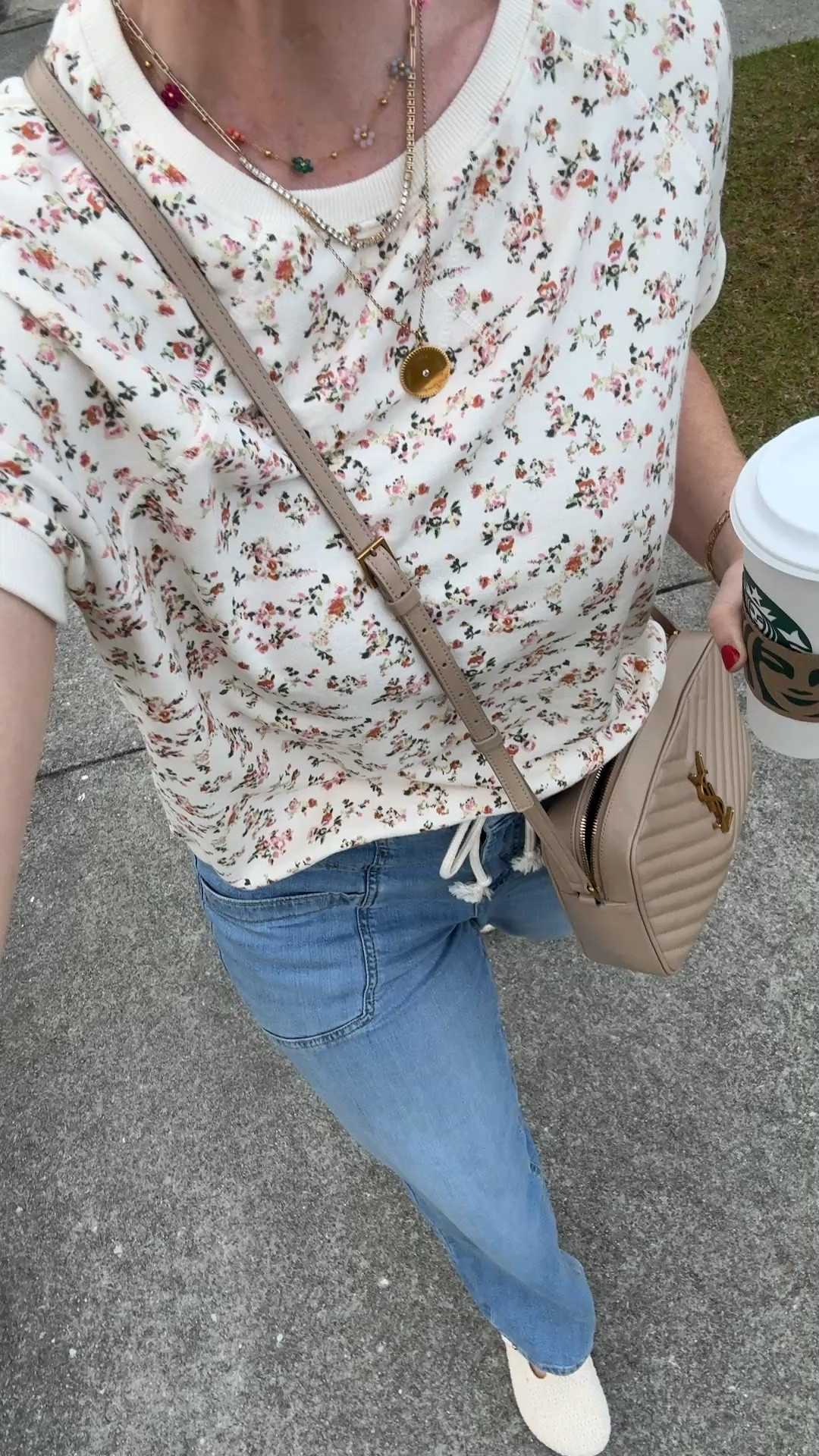 Outfit of the day, floral shorts sleeveless sweatshirts, elastic waist jeans

#LTKSaleAlert #LTKootd #LTKmomlife