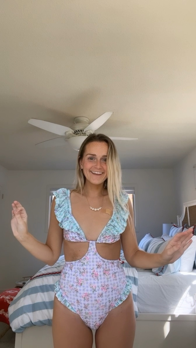 This swimsuit is literally amazing. Can’t believe how well it fits and this price! Perfect for spring break, resort vacation, summer, spring beach trip. 

#LTKswim #LTKSeasonal #LTKunder50