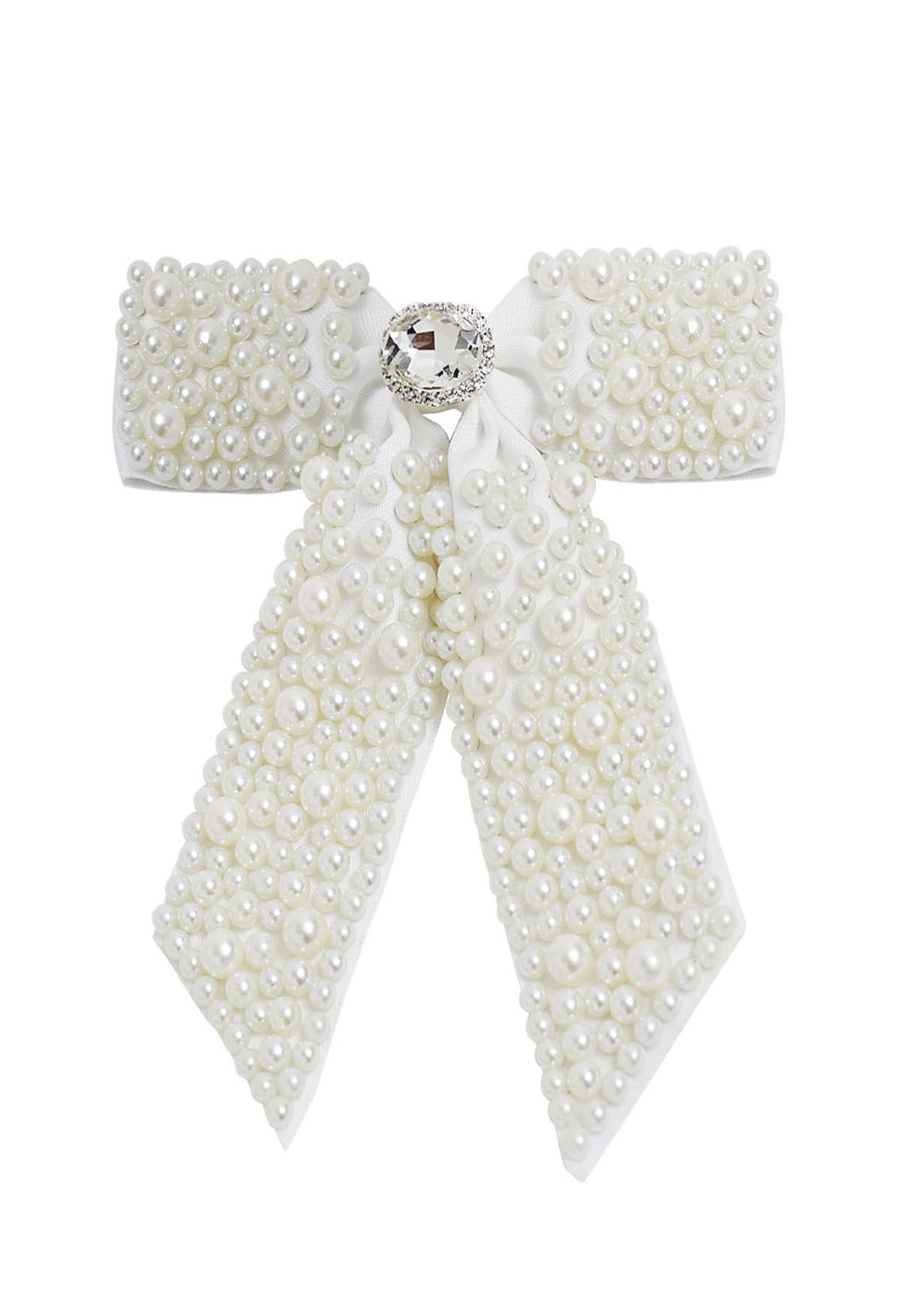 Faux-Pearl Bow Hair Clip in White | Chicwish