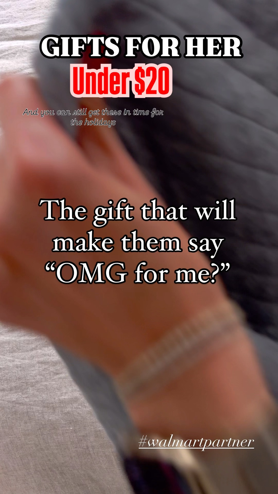 Gift ideas for her. GIFTS UNDER $20 (and yes, they can still arrive before the holidays) so if you’re a last-minute shopper, I got you covered. This jacket is under $20. It would make a perfect gift for any girl who loveshigh-end athleisure, and enjoys comfy yet chic style. I LINKED TONS OF GIFTING IDEAS HERE from @walmartfashion #walmartpartner #walmartgifts


#LTKHoliday #LTKGiftGuide #LTKWatchNow