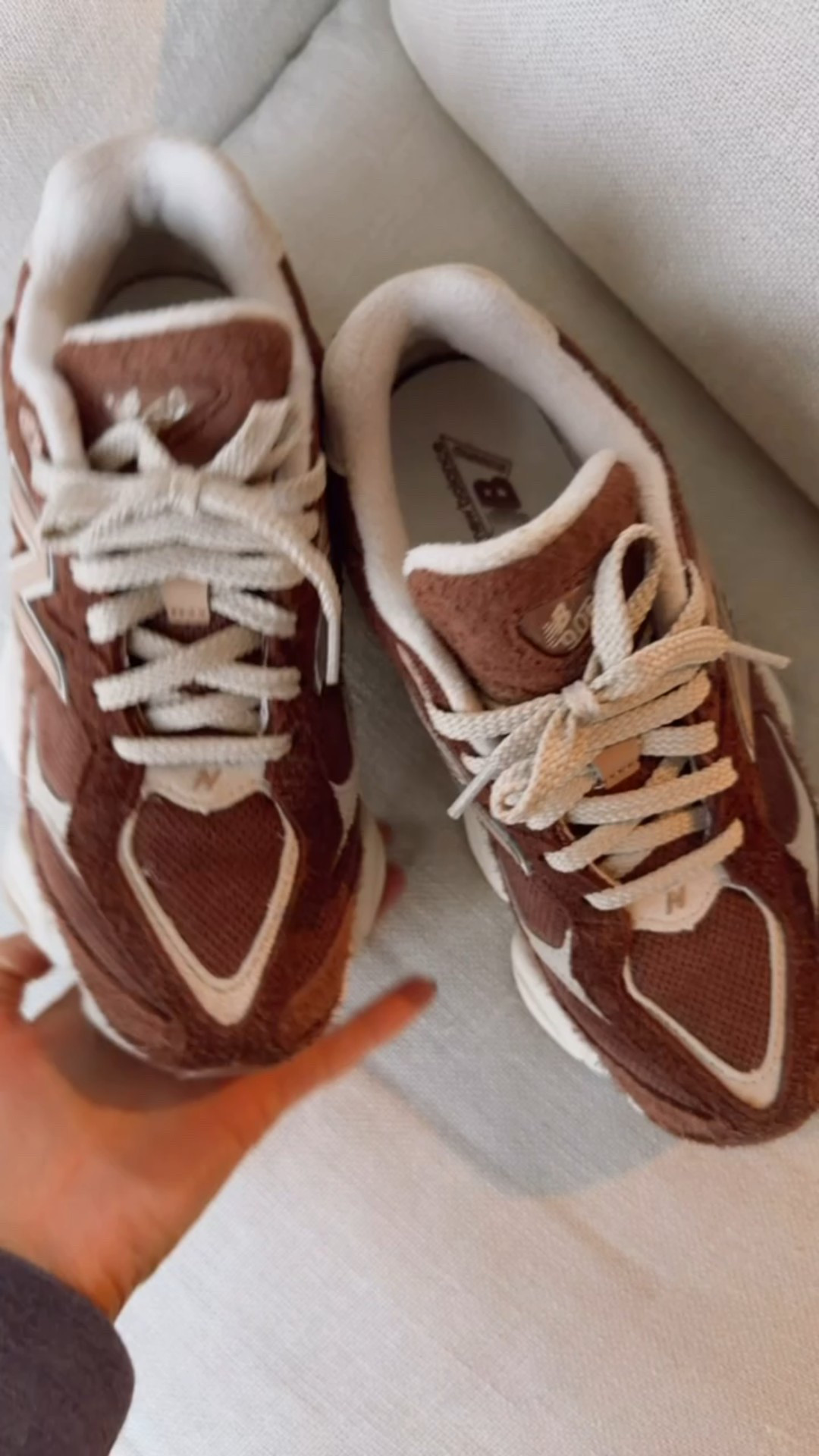 The cutest brown sneakers! These are so great for casual outfits and styling! 


Life with Loverly, sneakers, women’s shoes, new balance sneakers 

#LTKSeasonal #LTKootd