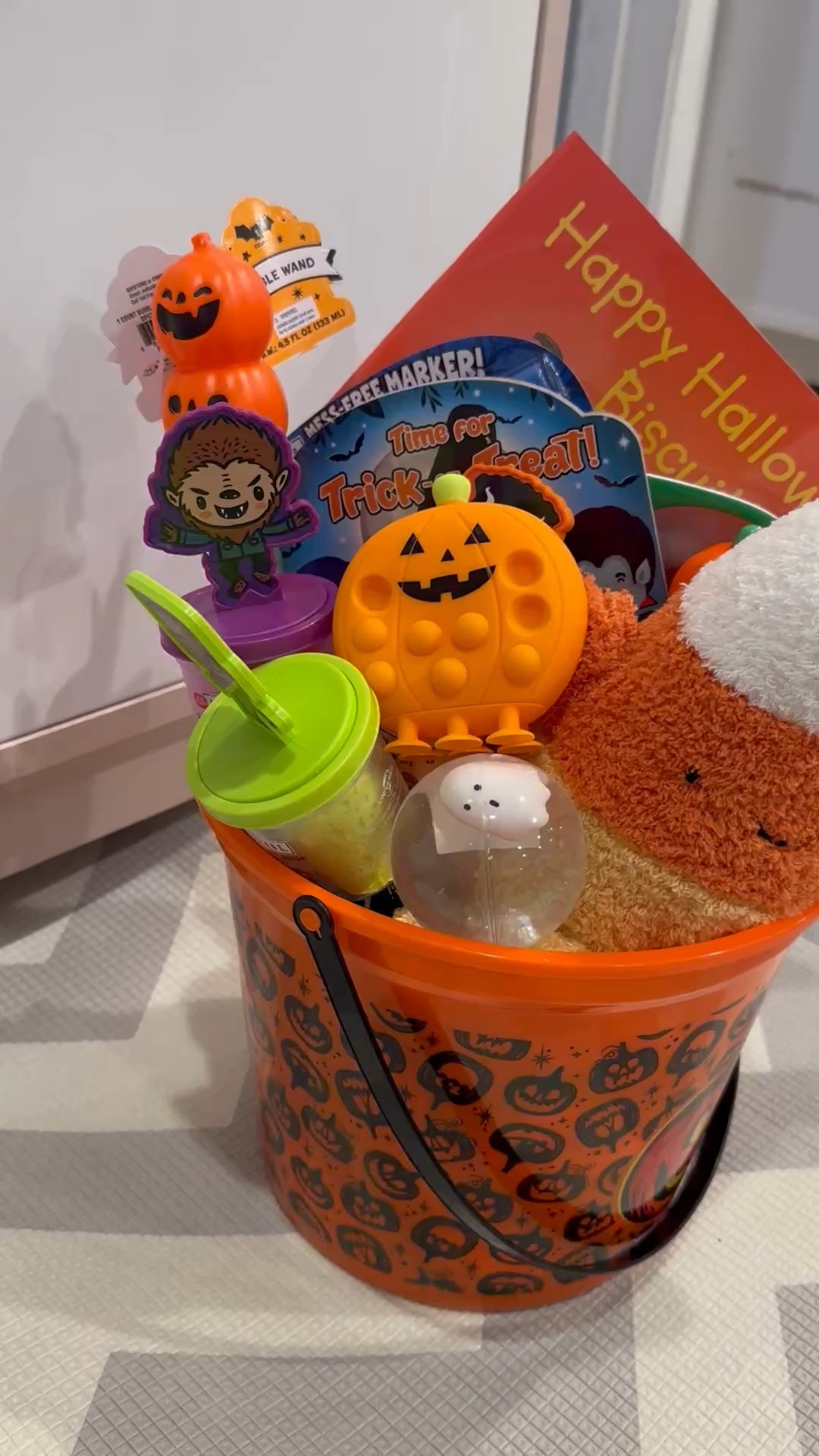 TODDLER BOO BASKET