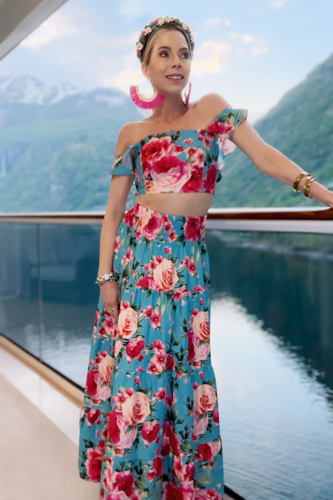 Love this affordable chic two piece skirt set. Elastic high waisted skirt with bright floral print. Comfortable and adorable. Perfect for a boho vibe or party, brunch, travel, ladies night or date night. Garden party of wedding guest. Amazon find. Under $20. Floral padded headband and statement raffia earrings. Party, holiday, Christmas, new years 

#LTKSaleAlert #LTKTravel #LTKFestival

#LTKParties #LTKSaleAlert #LTKCyberWeek