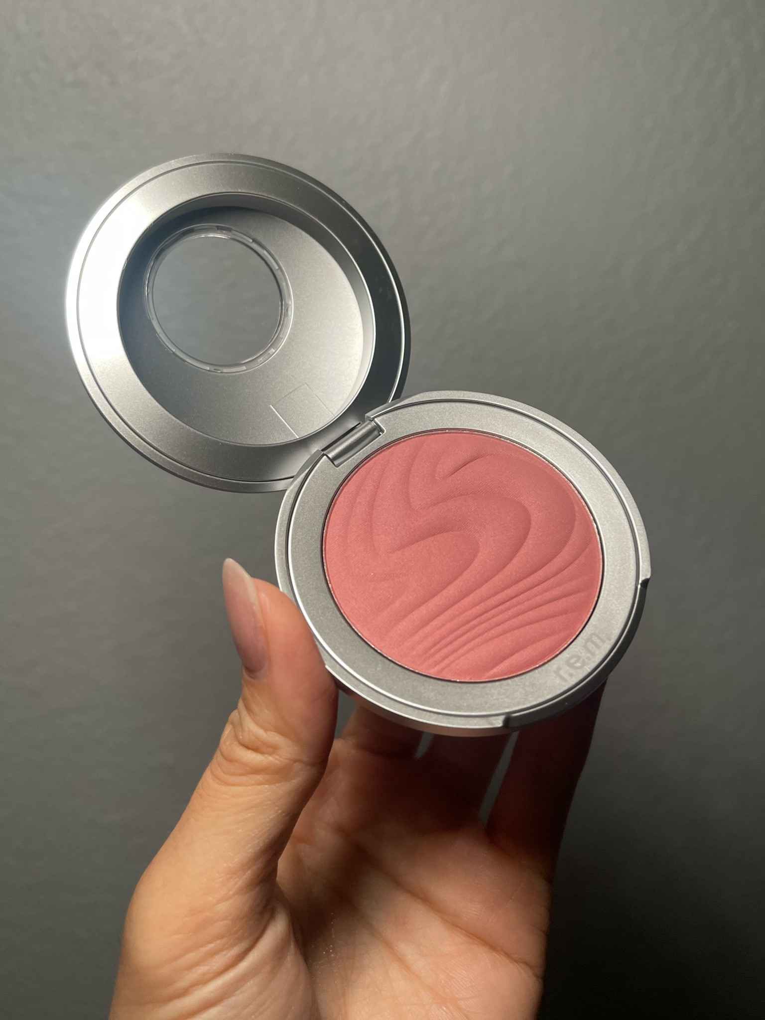 matte blush, rose on mars by rem beauty 🎀

#LTKfindsunder50 #LTKbeauty