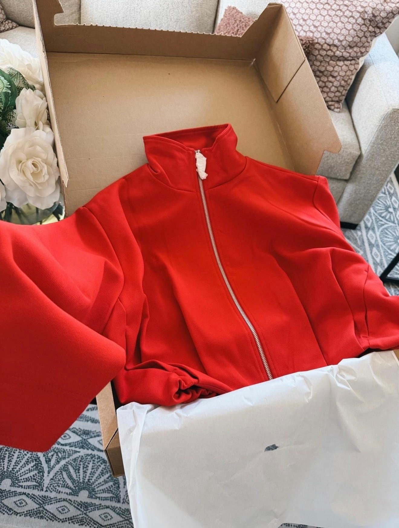 New Zara 🔥 fits TTS I did a small

#LTKOver40 #LTKootd