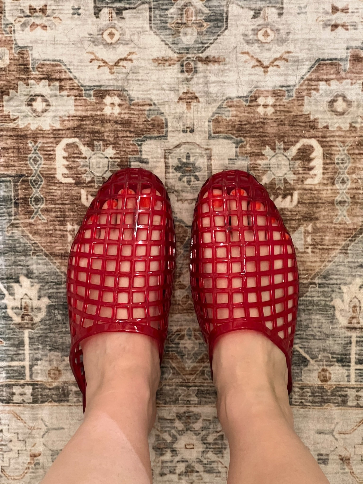 Affordable fun red jelly shoes from Old Navy! Canadian links under “similar products”. I’d say these run a bit small, I’m a 9.5 - 10 and wearing a 10 and they just fit!

#LTKsummer #LTKshoes #LTKstyletip