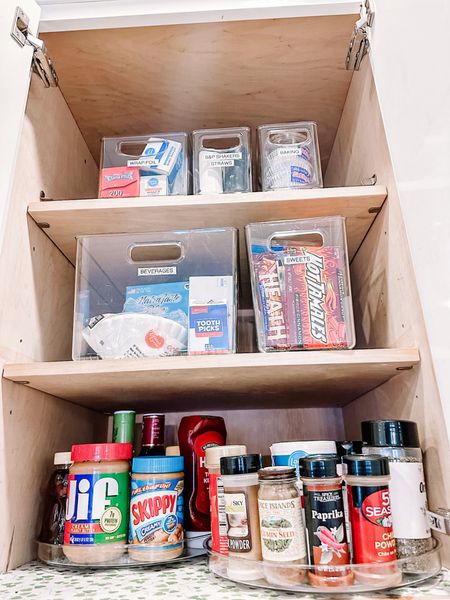 Pro tip 🔔 Short-sided lazy susans are best for larger items that are taller. These @mdesign ones are our fave!! 
.
.
.
#kitchenorganization #organizationinspo #householdorganization #fridayvibes #weekendvibes #september #cabinetinspo #mdesignhomedecor

#LTKfamily #LTKstyletip #LTKhome