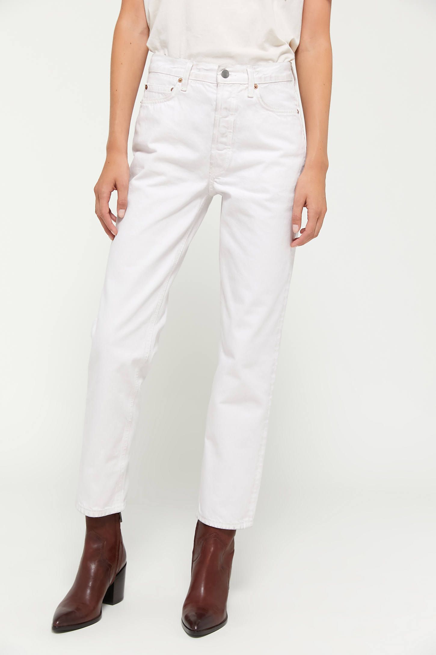 BDG Premium High-Waisted Straight Leg Jean – Ivory Denim | Urban Outfitters (US and RoW)