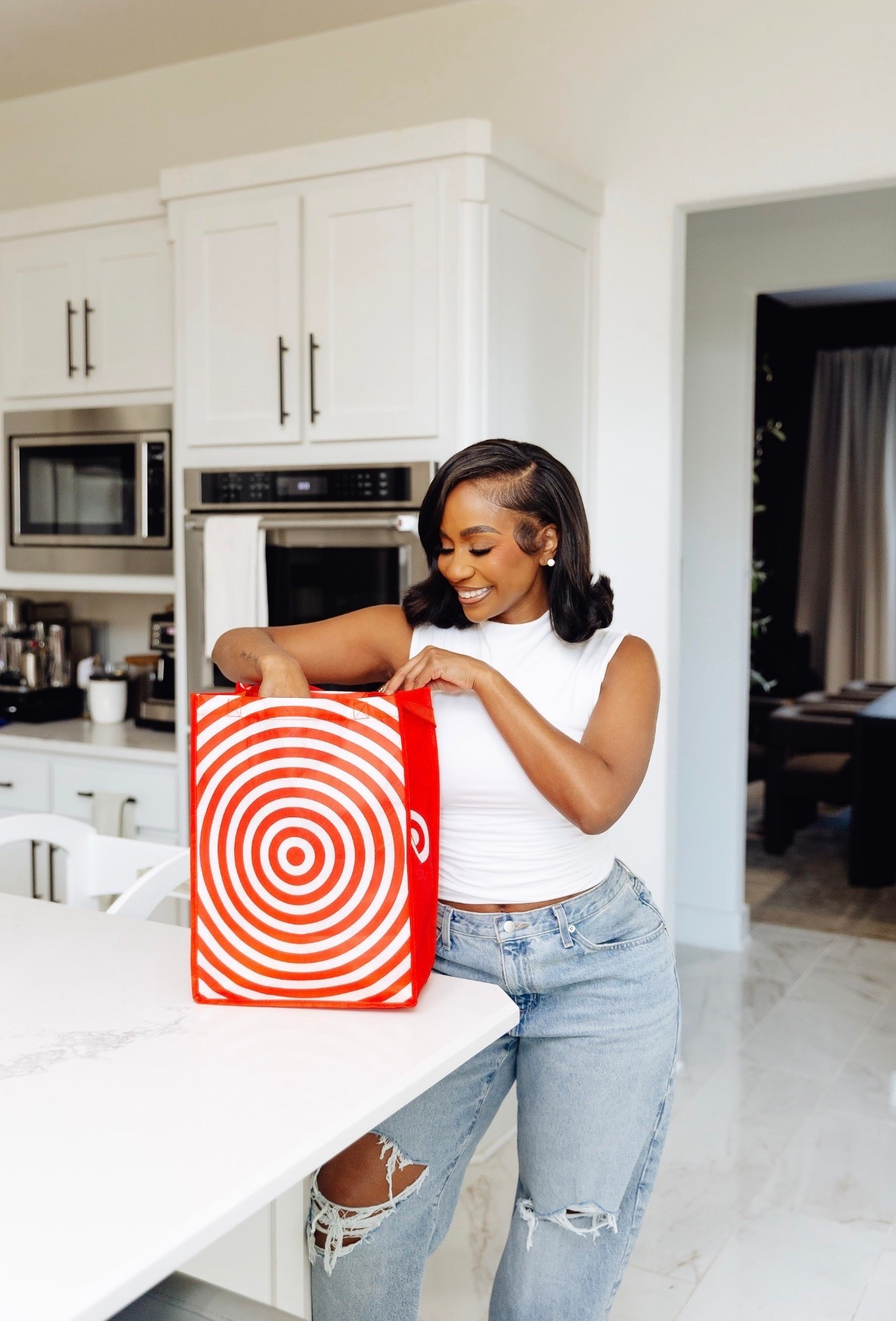 #TargetPartner That red bag always comes home with me. Shop my favs!
@Target @Shop.LTK #liketkit

#LTKdayinmylife