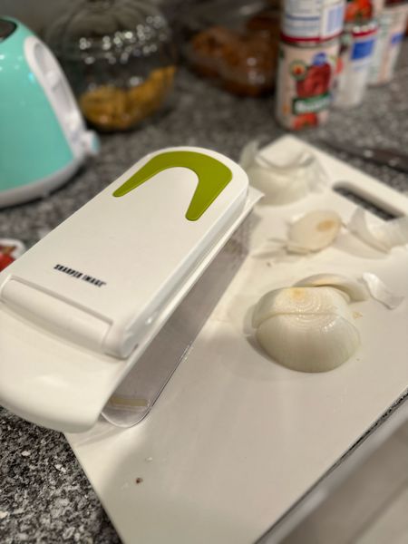 The BEST kitchen gadget that is also part of the @amazon prime day!! No more tears from chopping onions. Can also be stored in the fridge and put right in the dishwasher!

#LTKfindsunder50 #LTKhome #LTKsalealert