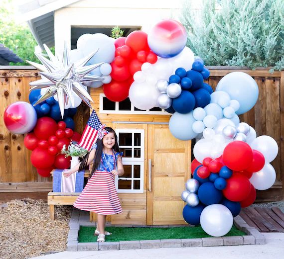 DIY 4th of July Patriotic Boom Balloon Garland | Red White Blue Balloon Arch Decor, Memorial Inde... | Etsy (US)
