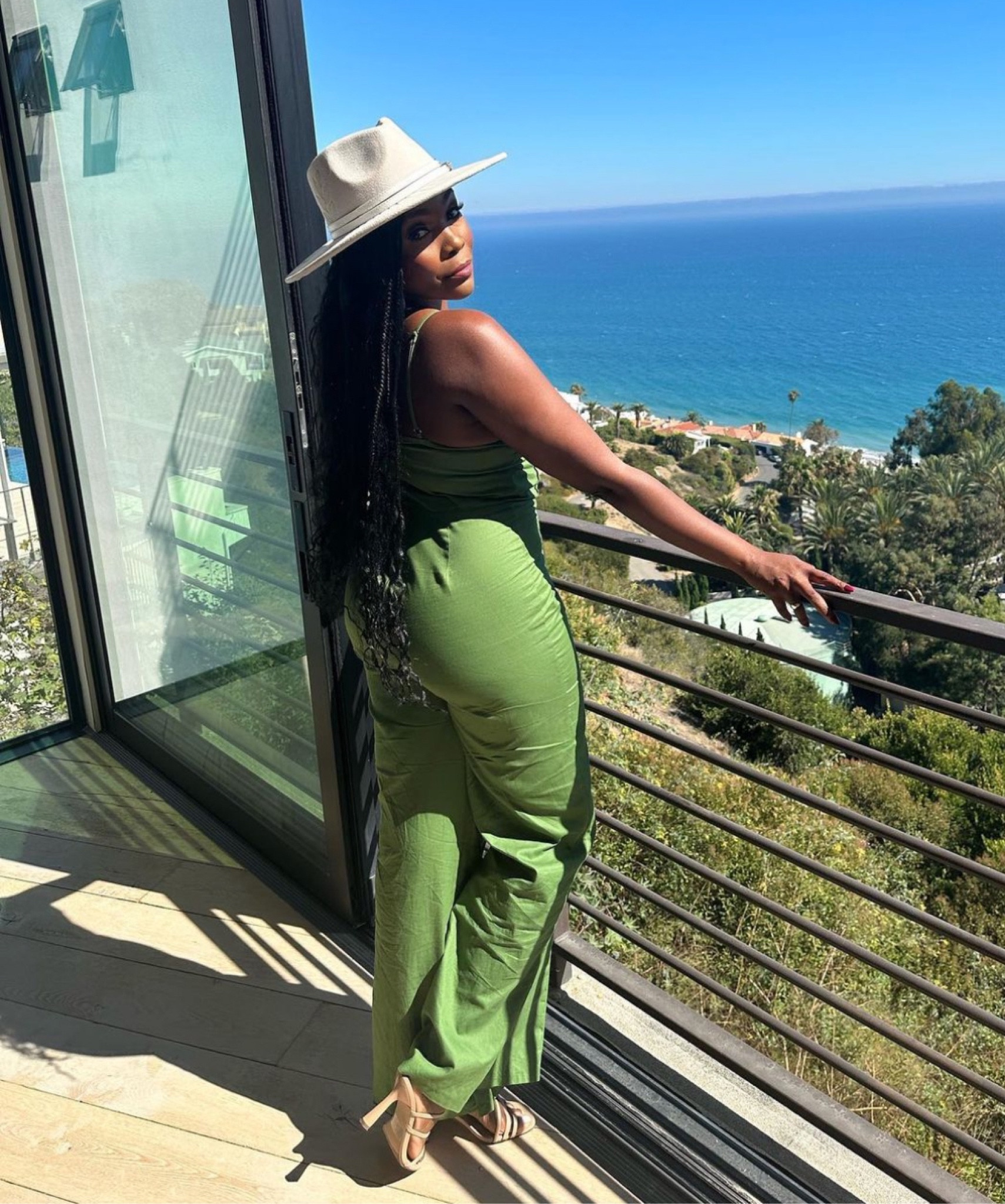 Green jumpsuit *tall girl friendly 