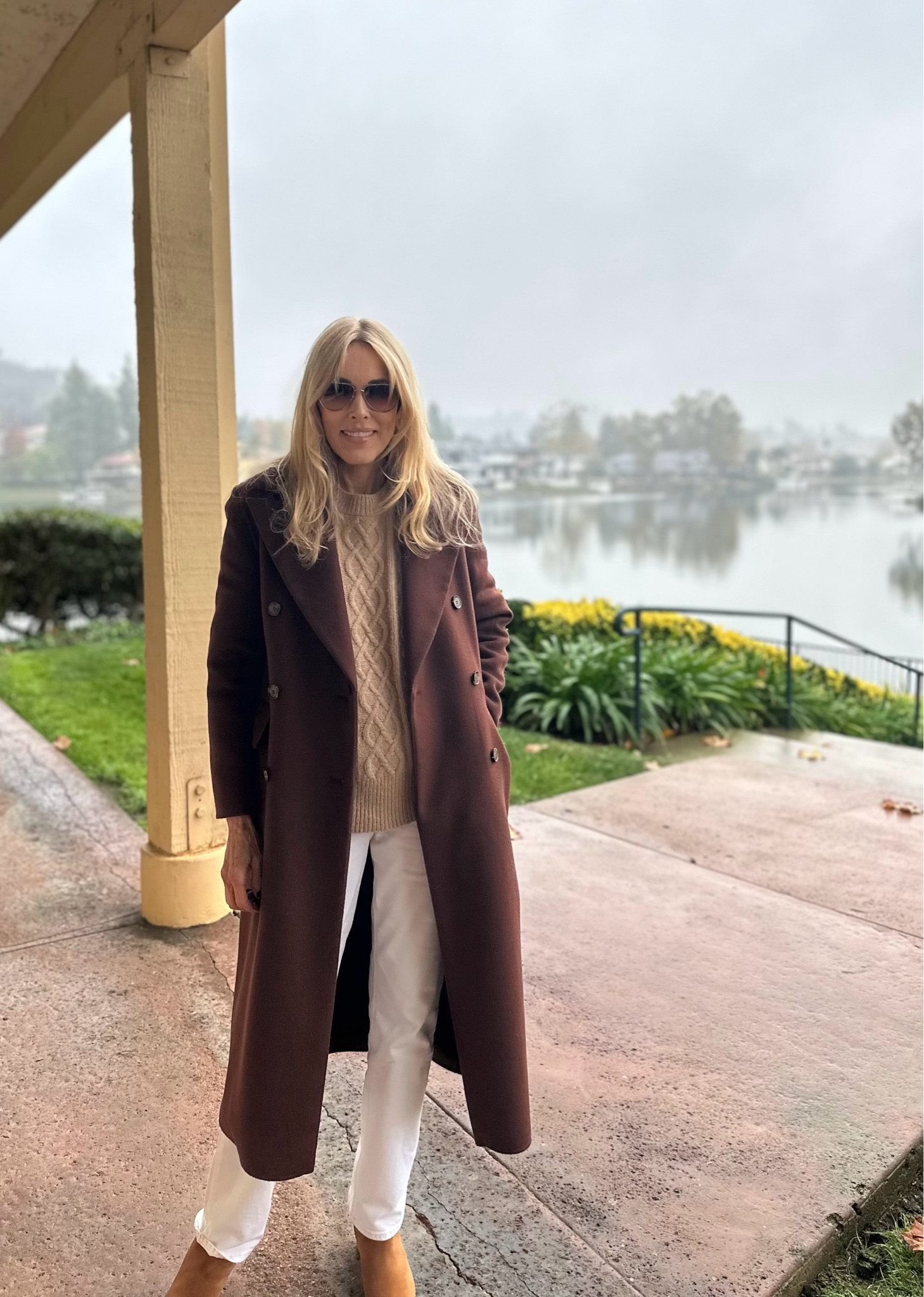 Misty fall day 🍂 sometimes all you need is a neutral, classic outfit!