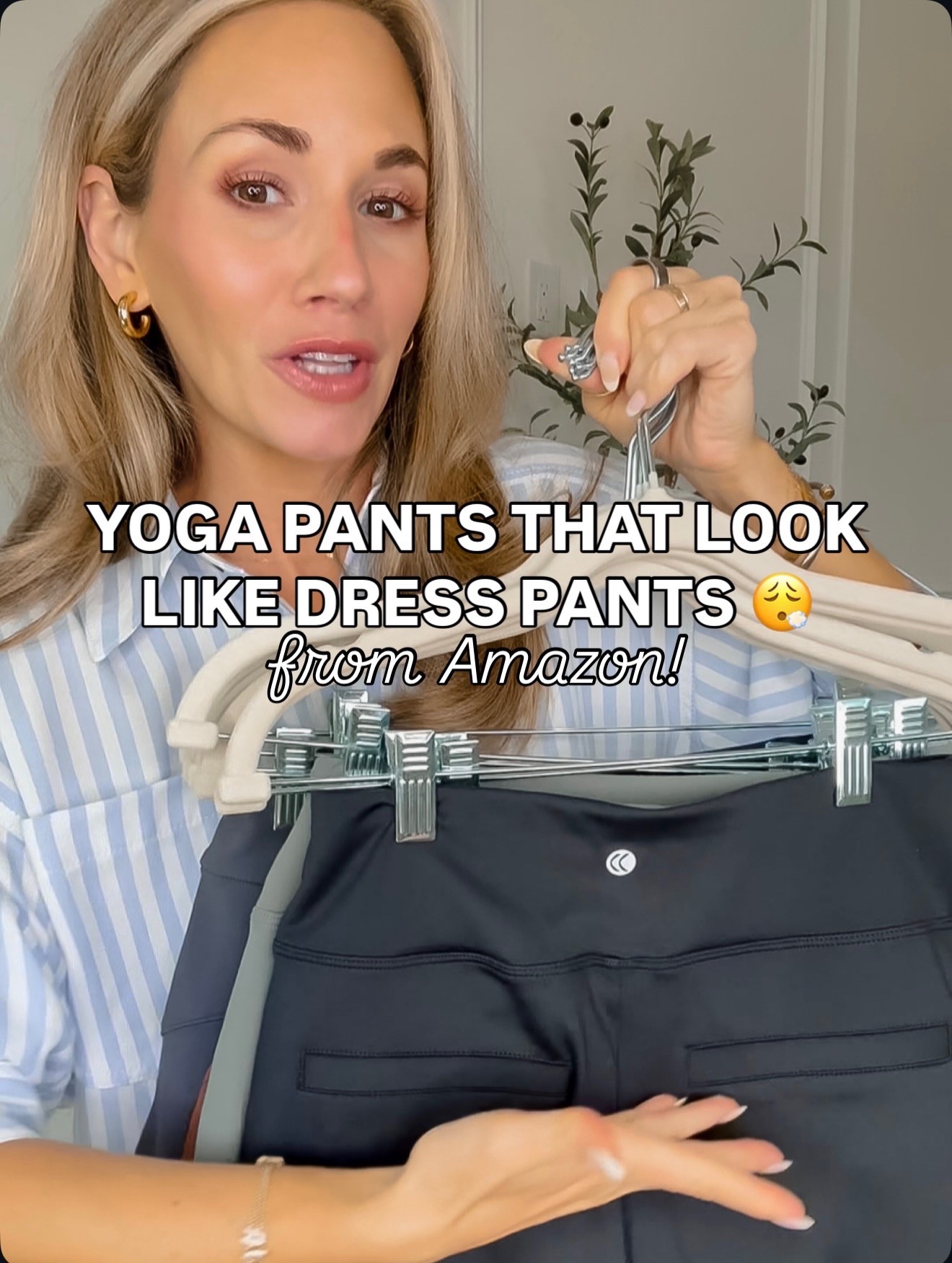 Yoga pants that look like dress pants! Need to say more? These are incredible for work, especially in the spring and summertime when it’s warmer outside. The material is so comfortable to wear all day long!

#LTKgrwm #LTKootd #LTKWorkwear