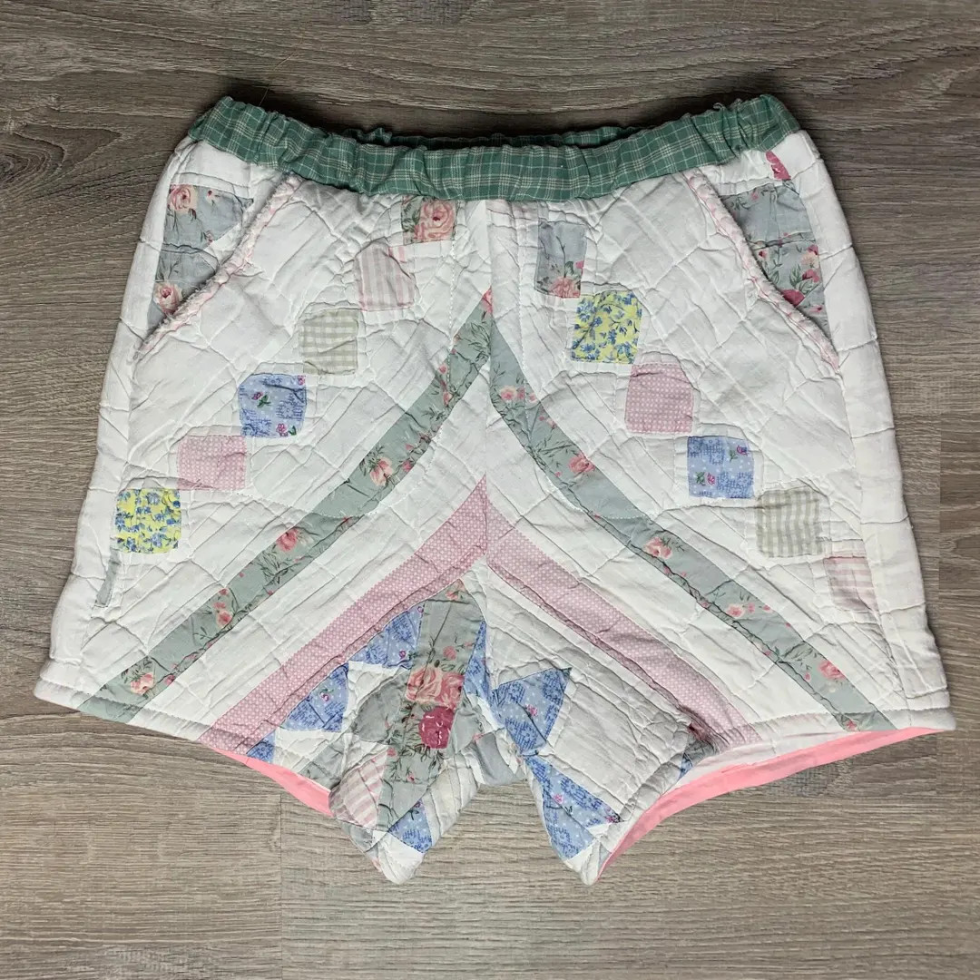 Vintage Upcycled Quilt Top Pocket Shorts Patchwork - Etsy | Etsy (US)