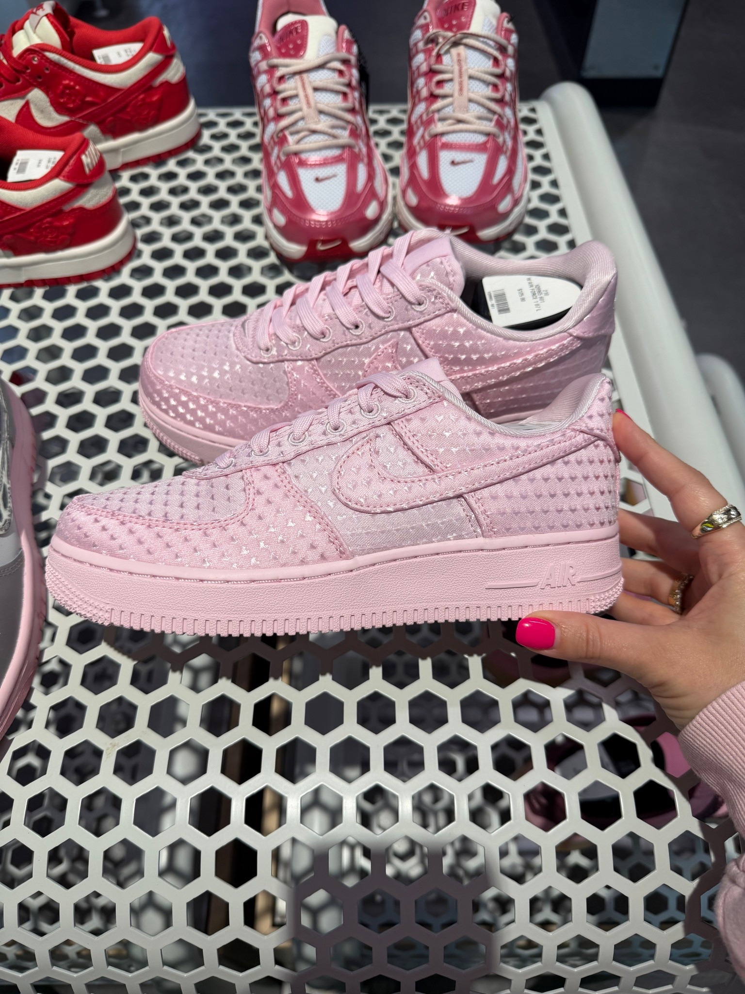 New Valentine’s Day sneakers 💗

#LTKValentine