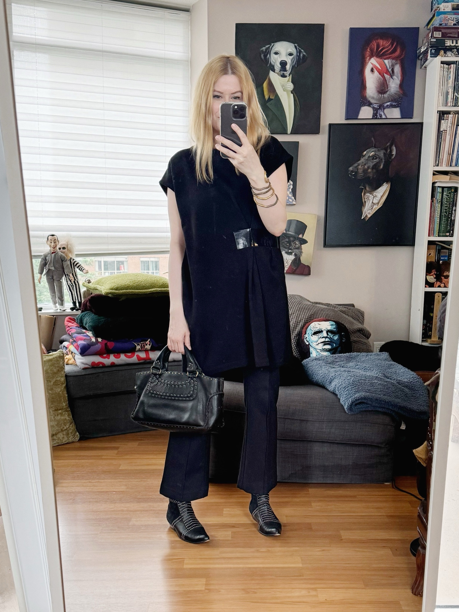 All black before the rain comes. I discovered that on me these Everlane kick flares fit perfectly over ankle boots which is nice. I thought they’d be too short. 
Shirt, bag, boots, and bracelet which is actually a necklace are secondhand/vintage purchases. 

 •
#summerlook #vintageceline #maisonmargiela  #torontostylist #StyleOver40  #secondhandFind #fashionstylist #slowfashion #FashionOver40  #MumStyle #genX #genXStyle #shopSecondhand #genXInfluencer #genXblogger #secondhandDesigner #Over40Style #40PlusStyle 


#LTKOver40 #LTKSeasonal #LTKStyleTip