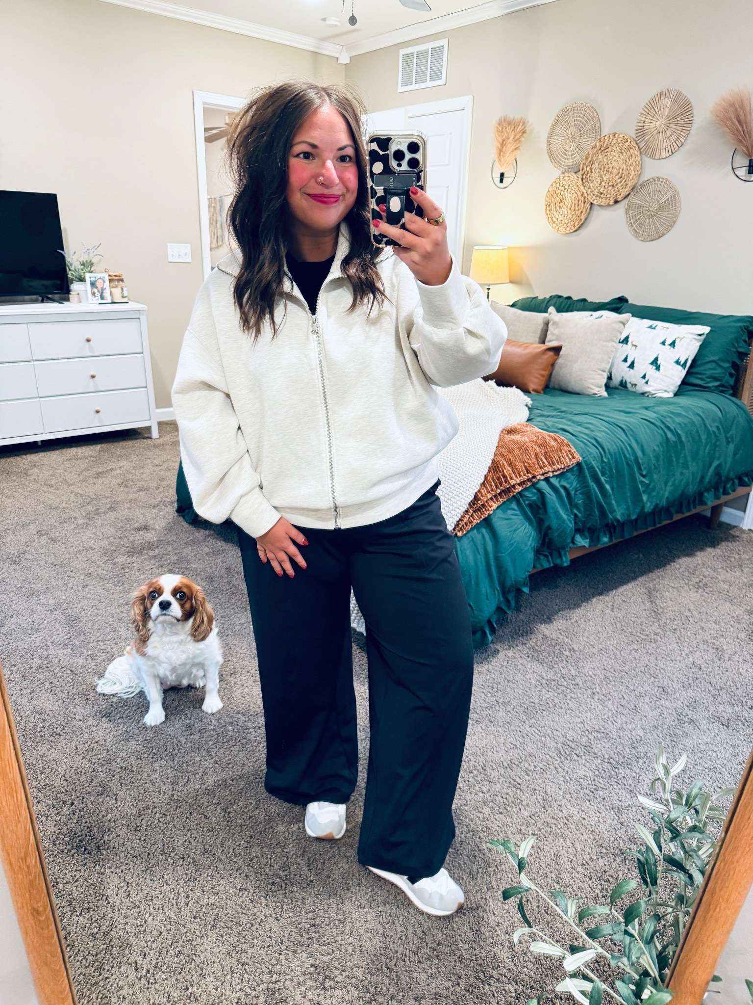 comfy Sunday OOTD

#LTKdayinmylife #LTKMidsize #LTKootd