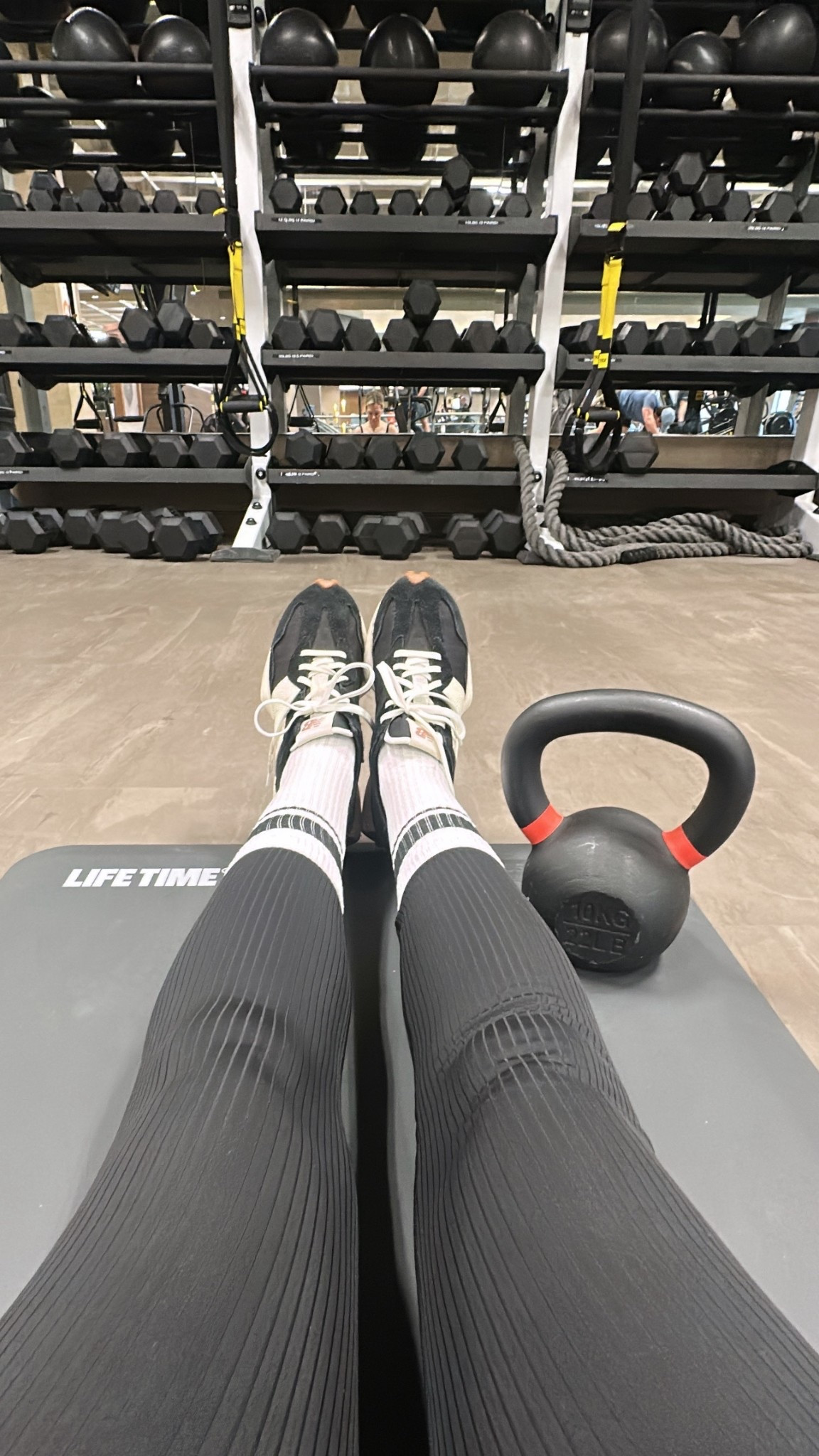 What I wore to the gym. These ribbed leggings offer great tummy support 

#LTKActive #LTKselfcare #LTKfitnessgoals