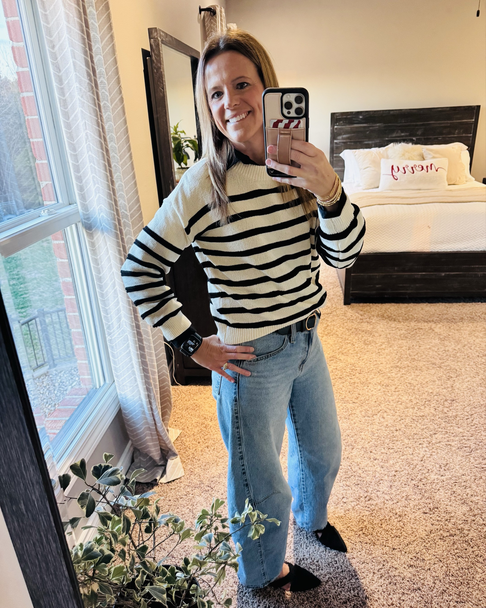 Stripes + Denim = the perfect everyday outfit 🤍🖤
Keeping it classy with this striped knit, Levi barrel jeans, and easy flats.
Nothing fancy… just feeling cute, comfortable for a work day! ✨

#OOTD #CasualStyle #StripedSweater #EverydayLook #FallOutfit #LTKStyle #LTKFashion #SimpleStyle

#LTKOver40 #LTKootd #LTKmomlife