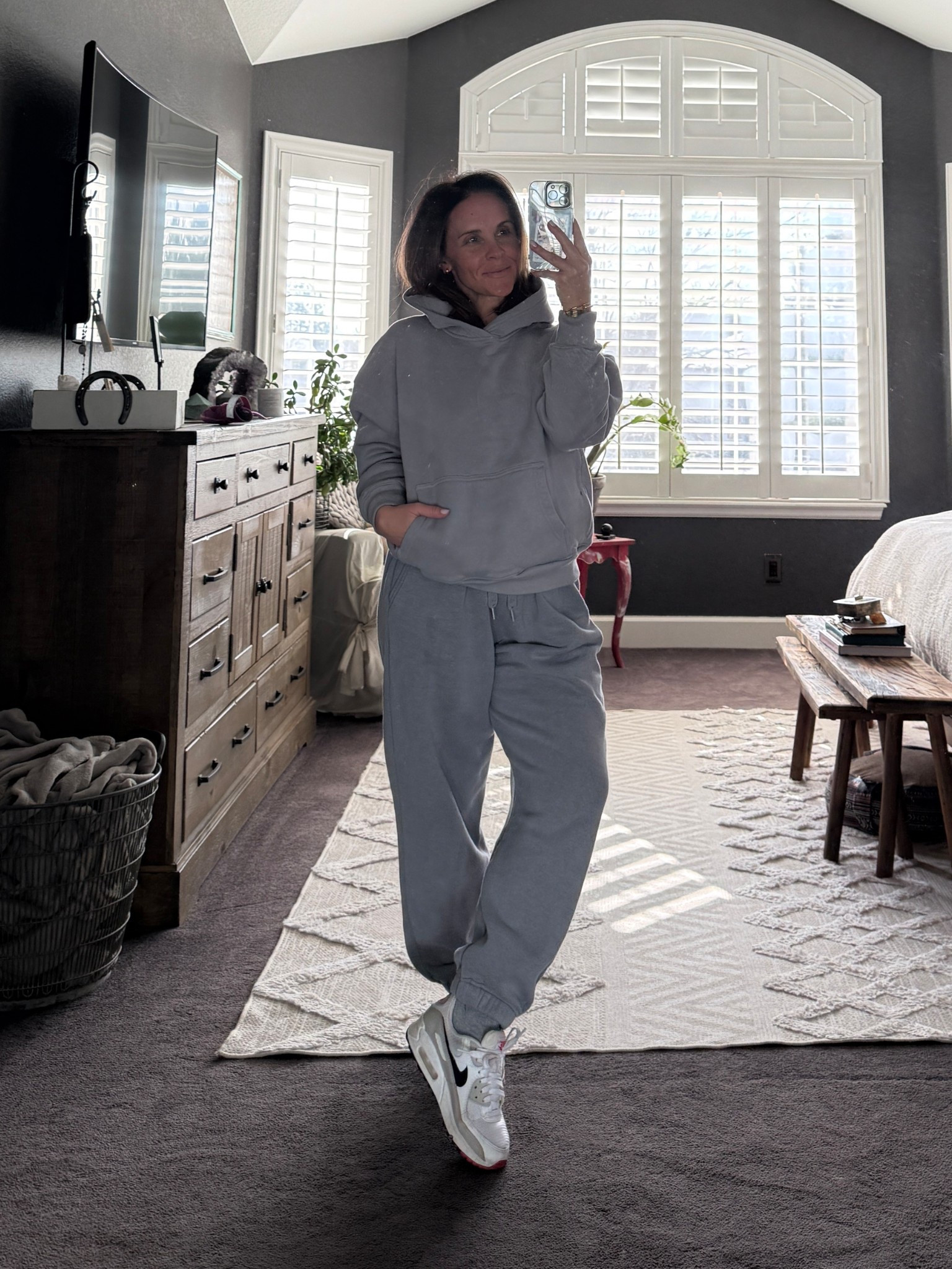 no better sweatsuit 🥰

#LTKPetite #LTKActive #LTKgrwm
