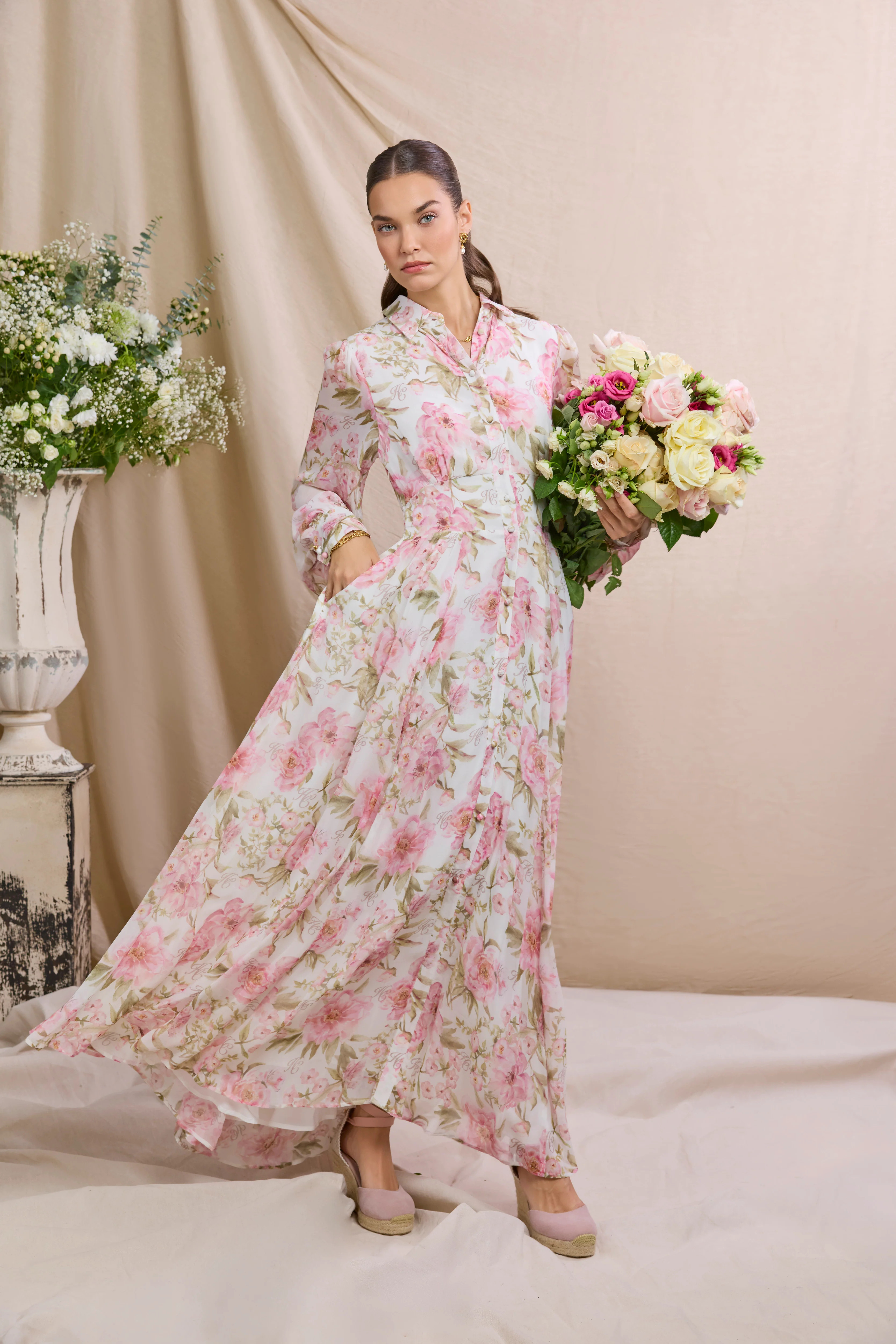 Sorrento Shirt Dress (Peony Ecru Floral) | Holland Cooper