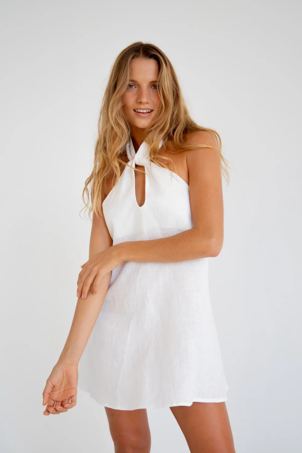 Natassia Linen Halter Mini Dress White | VRG Grl
